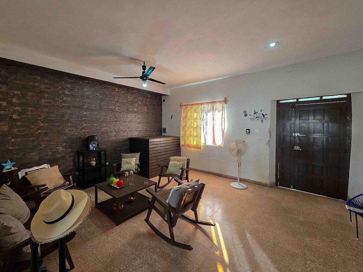 House for sale in Progreso, 22, 252 m²