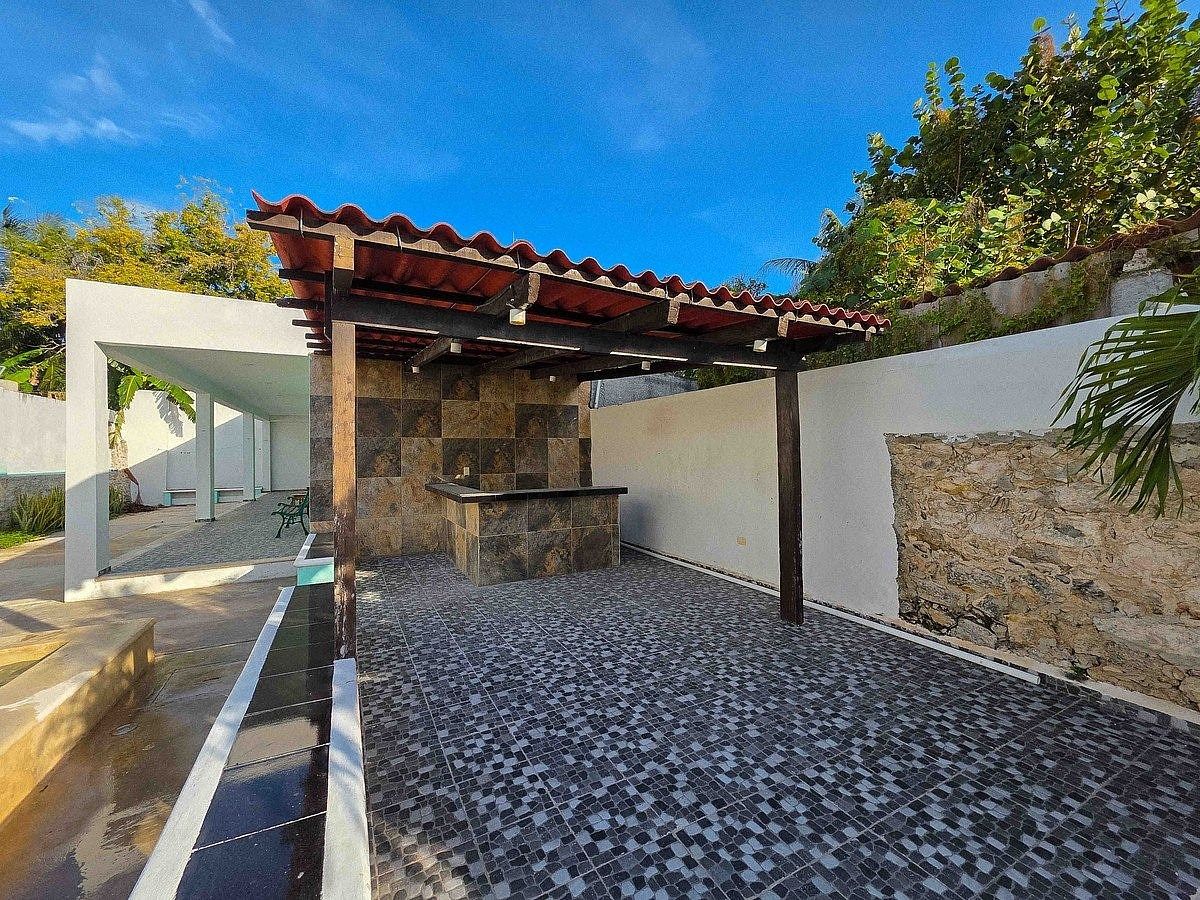 House for sale in Progreso, 22, 252 m²