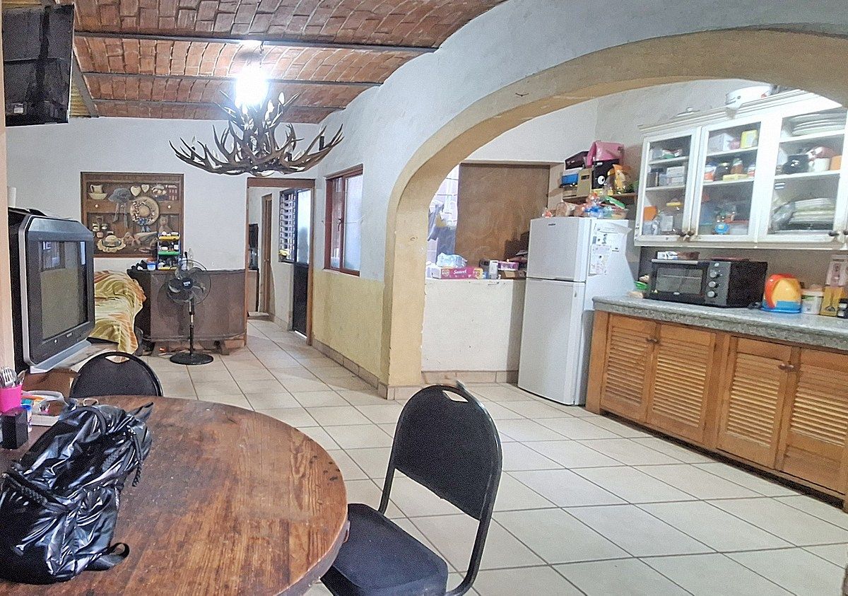 House for sale in Chapala, Zaragoza, 189 m²