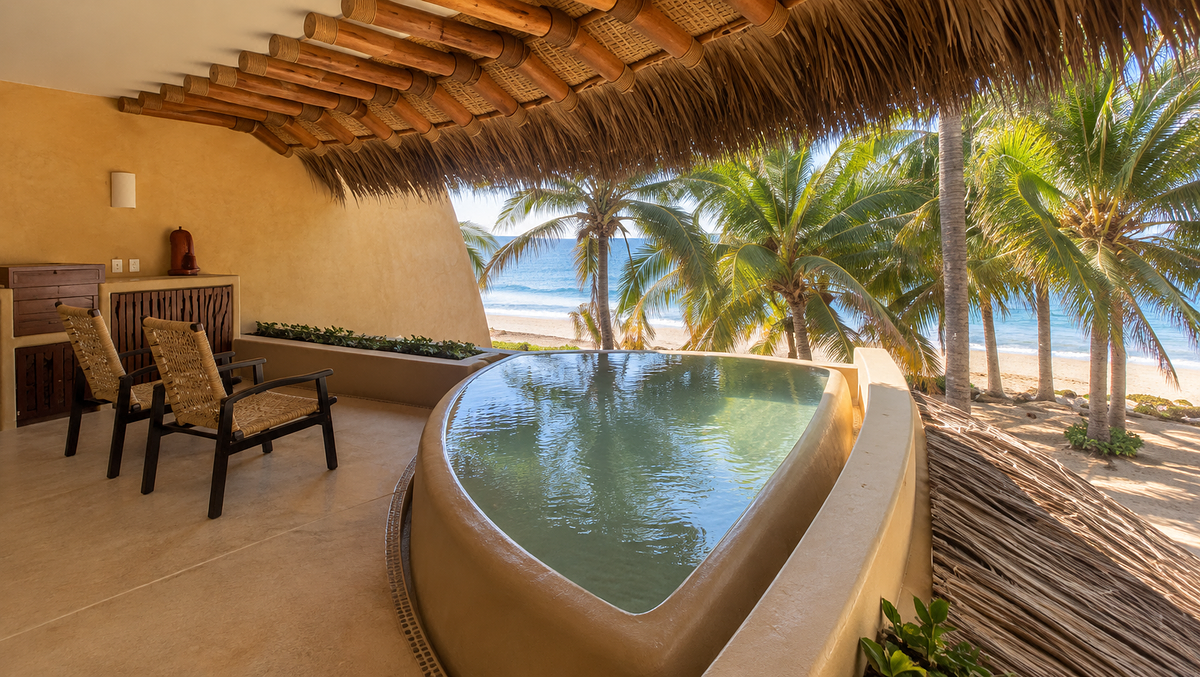 Apartment en venta en Zihuatanejo de Azueta, Mar de Coco Beach Front Villas, 120 m²