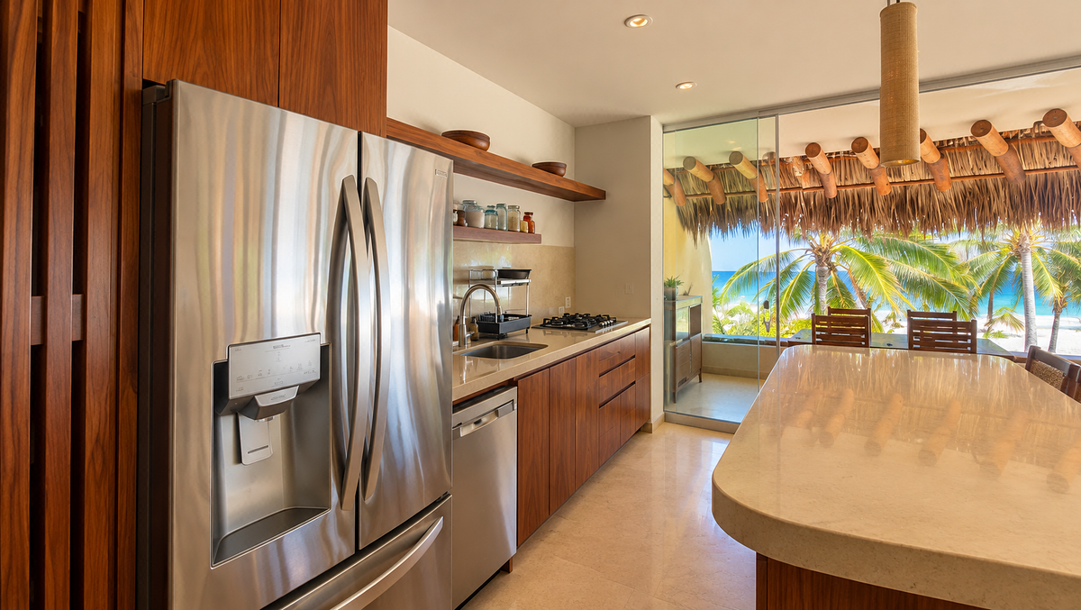 Apartment en venta en Zihuatanejo de Azueta, Mar de Coco Beach Front Villas, 120 m²
