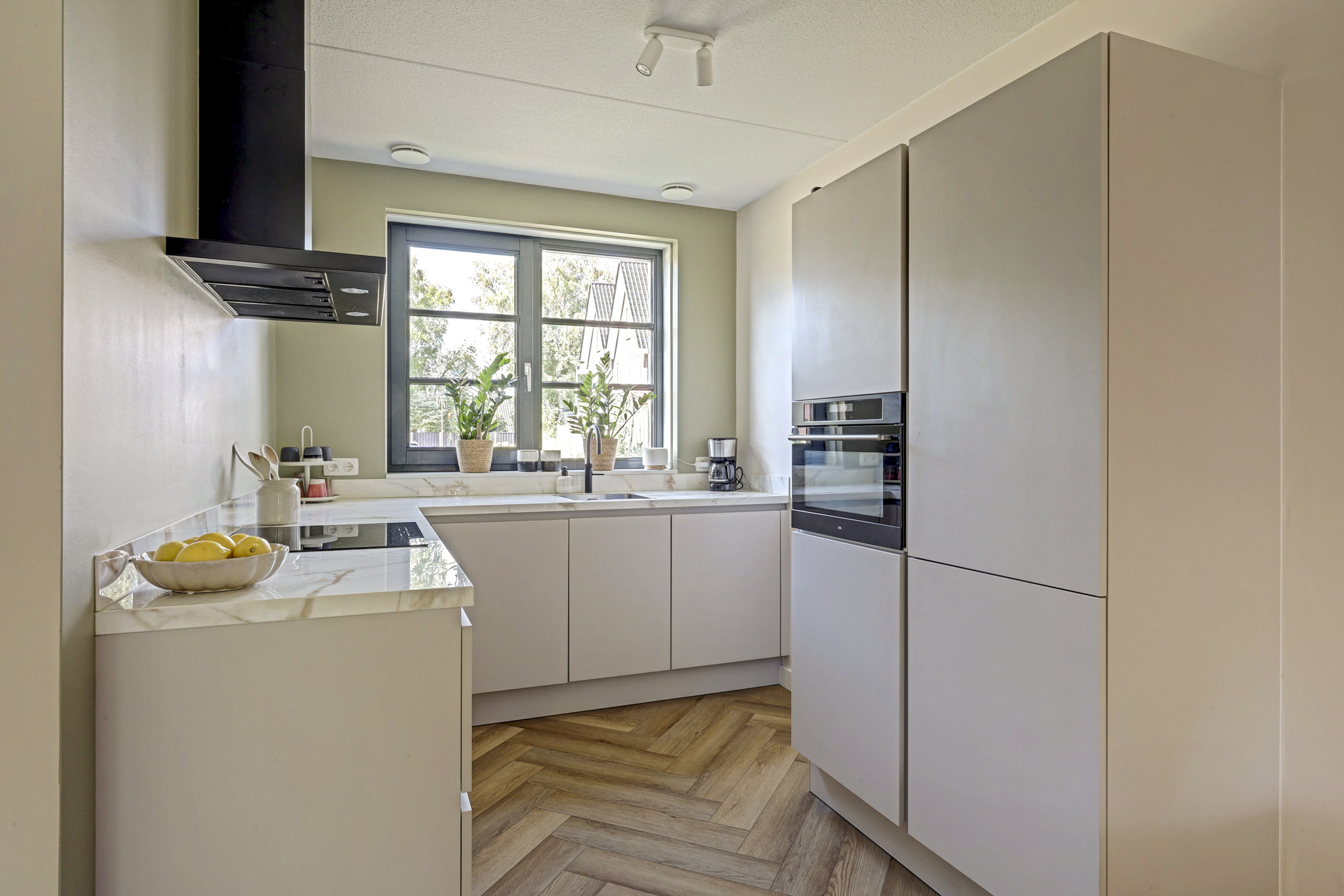 WOONHUIS te koop in VRIEZENVEEN, Jonkershof 18, 7671 HZ VRIEZENVEEN, Nederland, 123 m²
