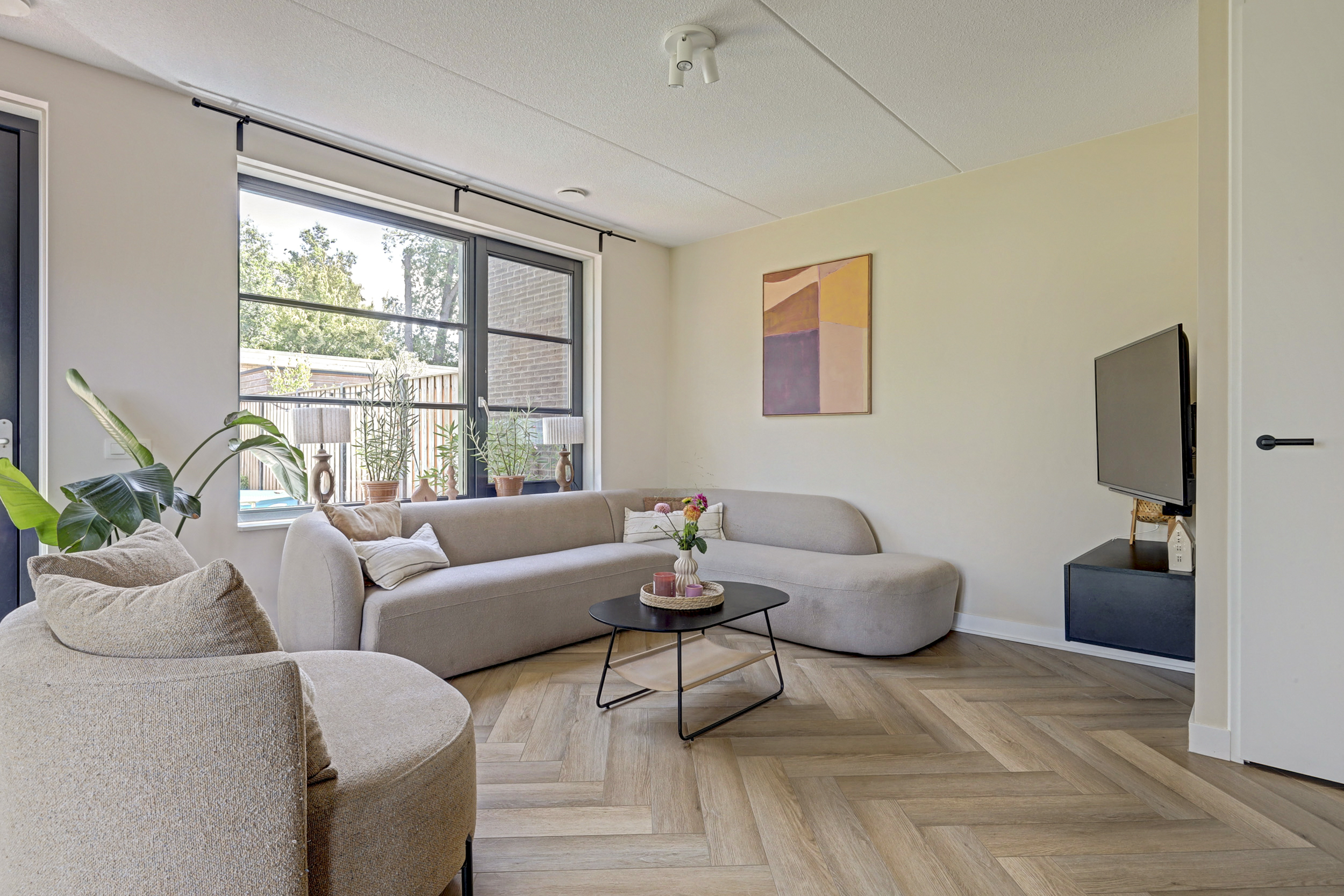 WOONHUIS te koop in VRIEZENVEEN, Jonkershof 18, 7671 HZ VRIEZENVEEN, Nederland, 123 m²