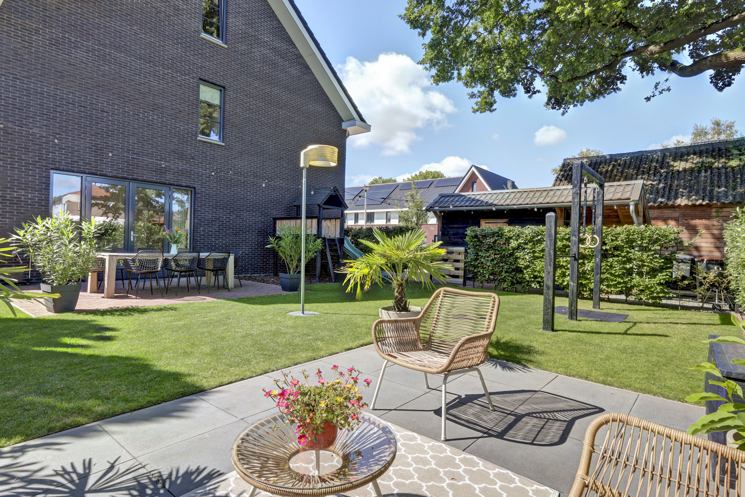 WOONHUIS te koop in VRIEZENVEEN, Jonkershof 18, 7671 HZ VRIEZENVEEN, Nederland, 123 m²