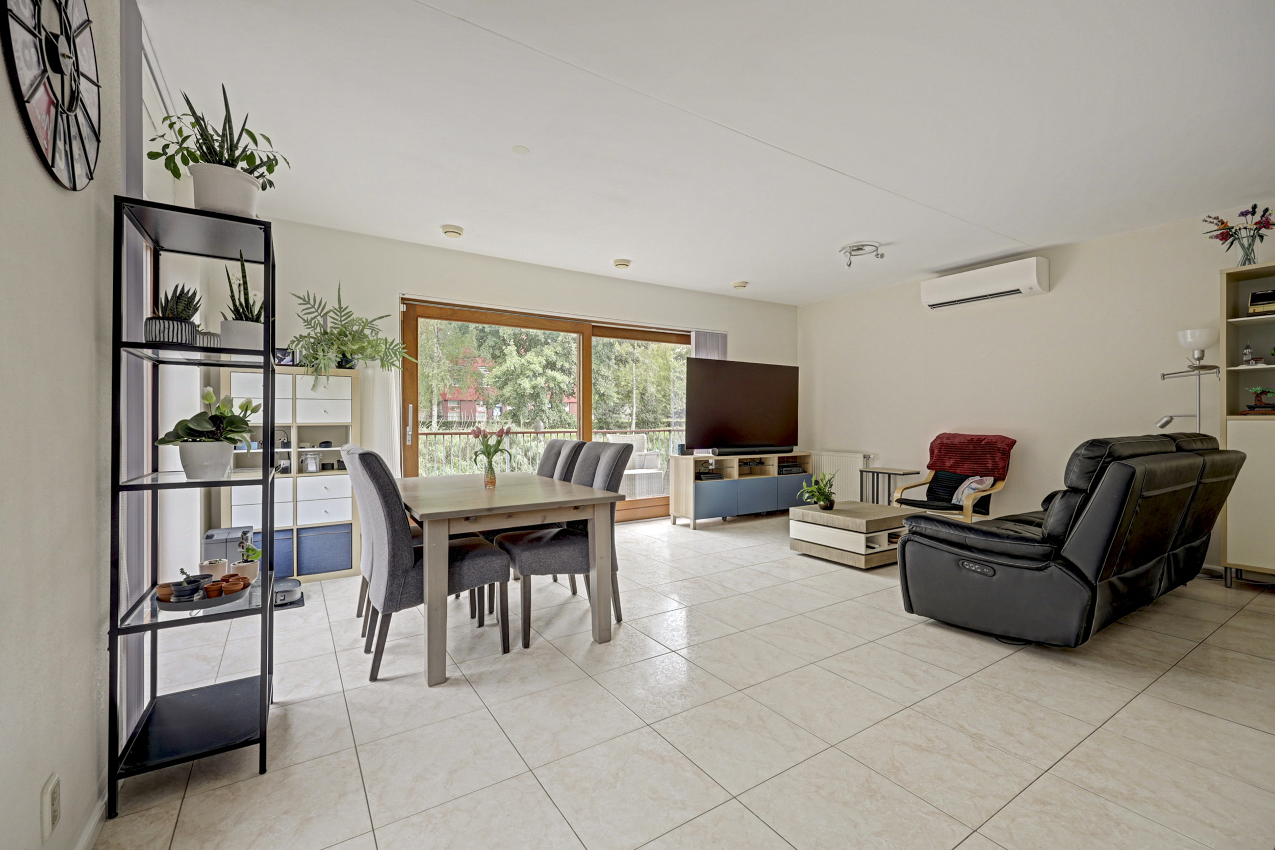 WOONHUIS te koop in ALMERE, Madagaskarstraat 9, 1339 RD ALMERE, Nederland, 166 m²