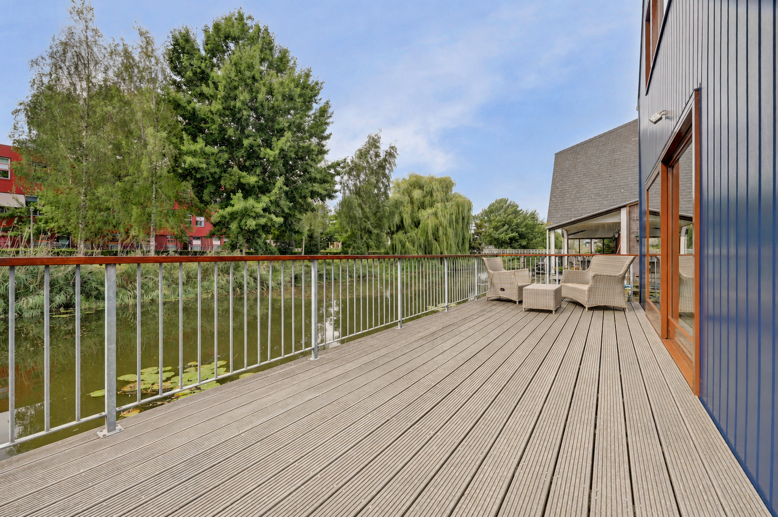 WOONHUIS te koop in ALMERE, Madagaskarstraat 9, 1339 RD ALMERE, Nederland, 166 m²