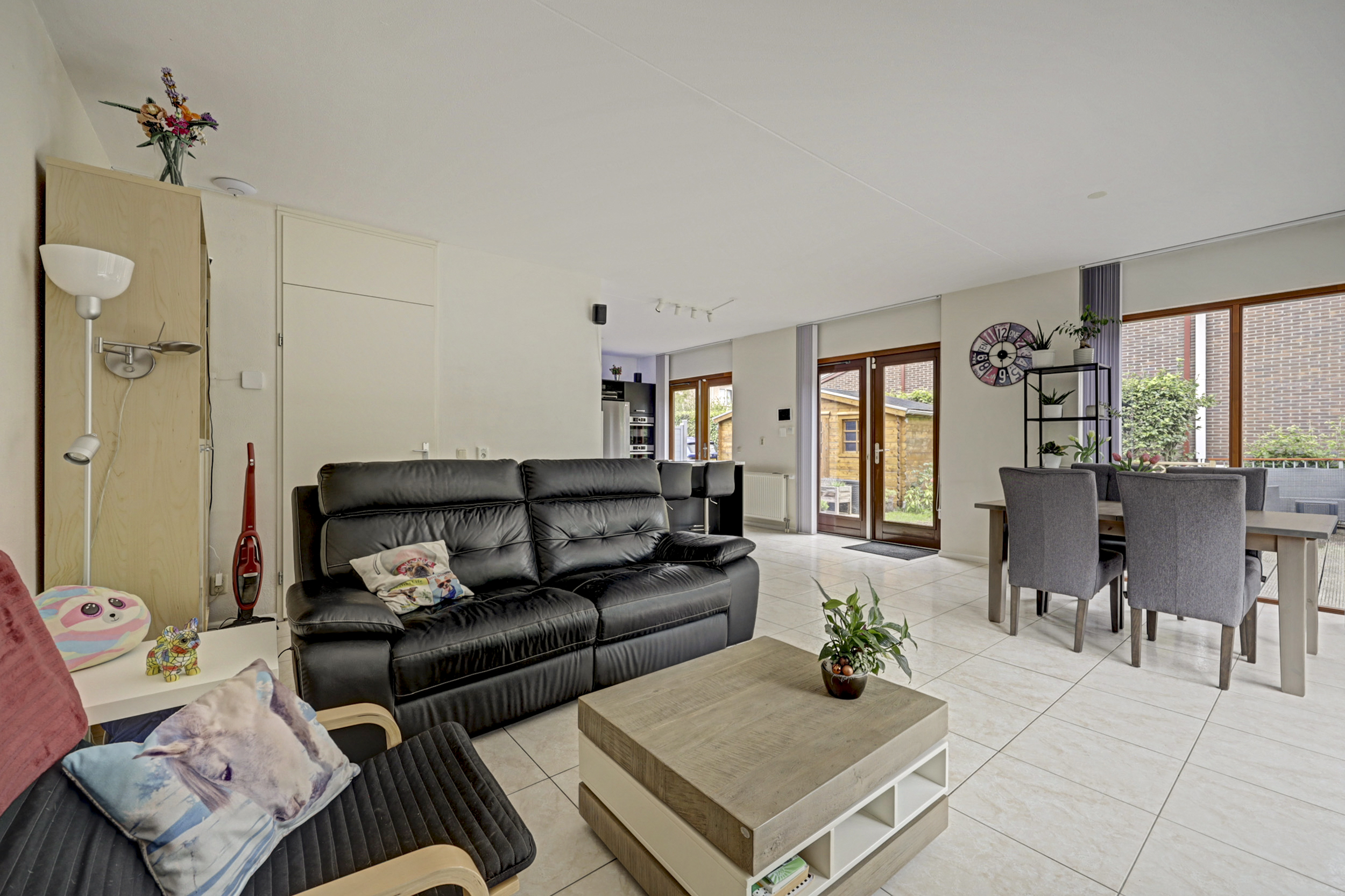 WOONHUIS te koop in ALMERE, Madagaskarstraat 9, 1339 RD ALMERE, Nederland, 166 m²