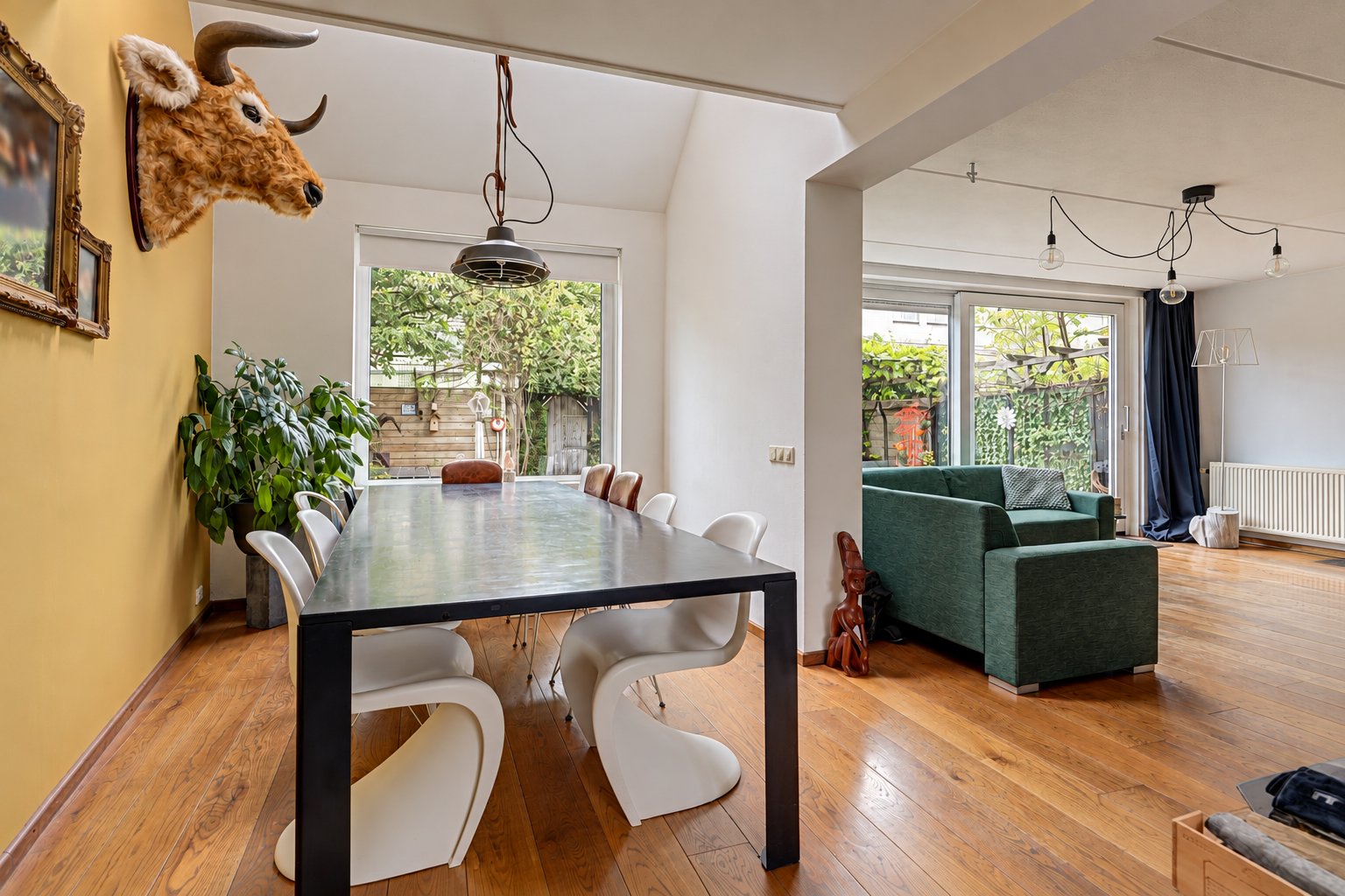 WOONHUIS te koop in ALMERE, Fagotstraat 106, 1312 LE ALMERE, Nederland, 155 m²