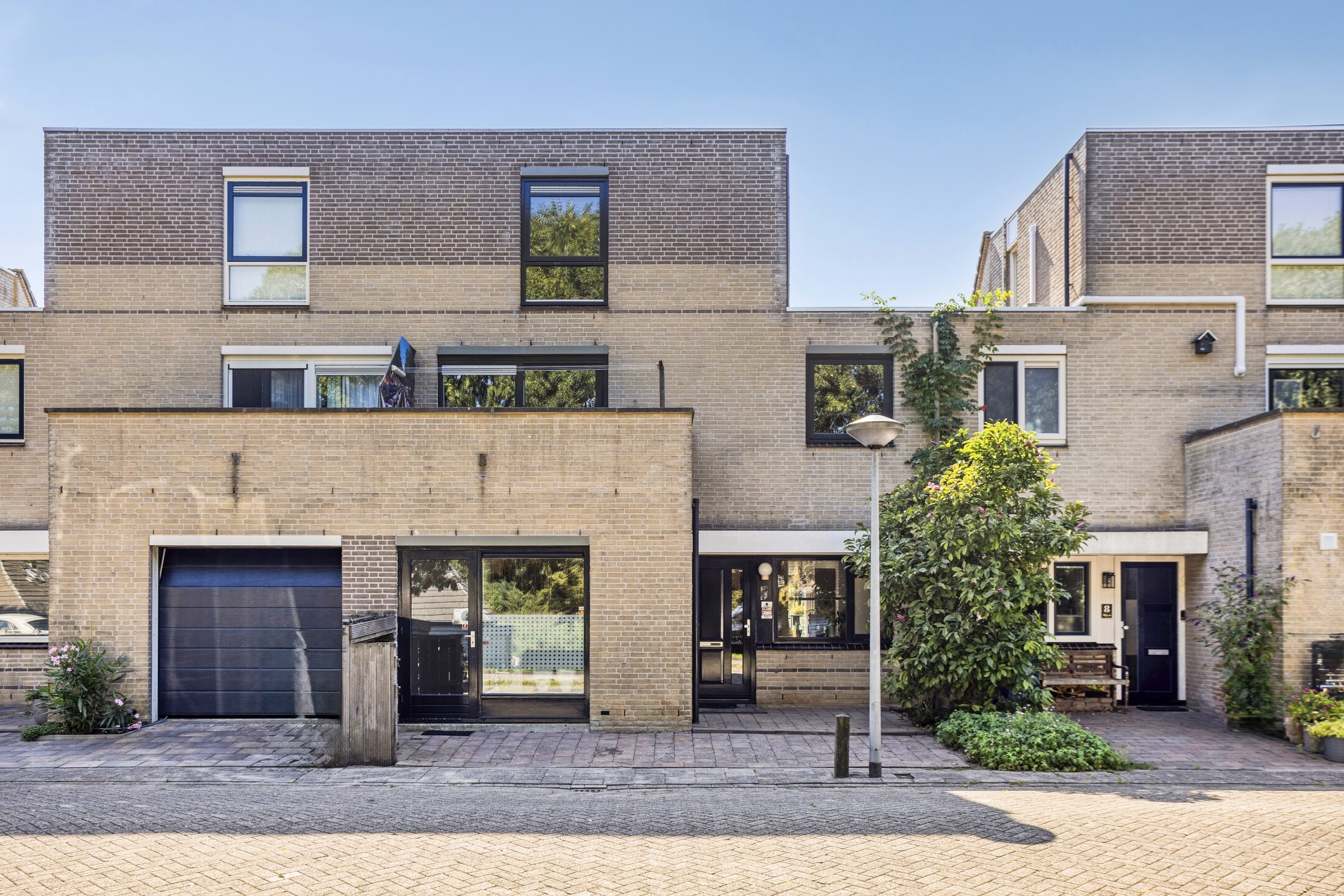 residential house for sale in ALMERE, Victoria Regiastraat 10, 1338 ZA ALMERE, Nederland, 164 m²