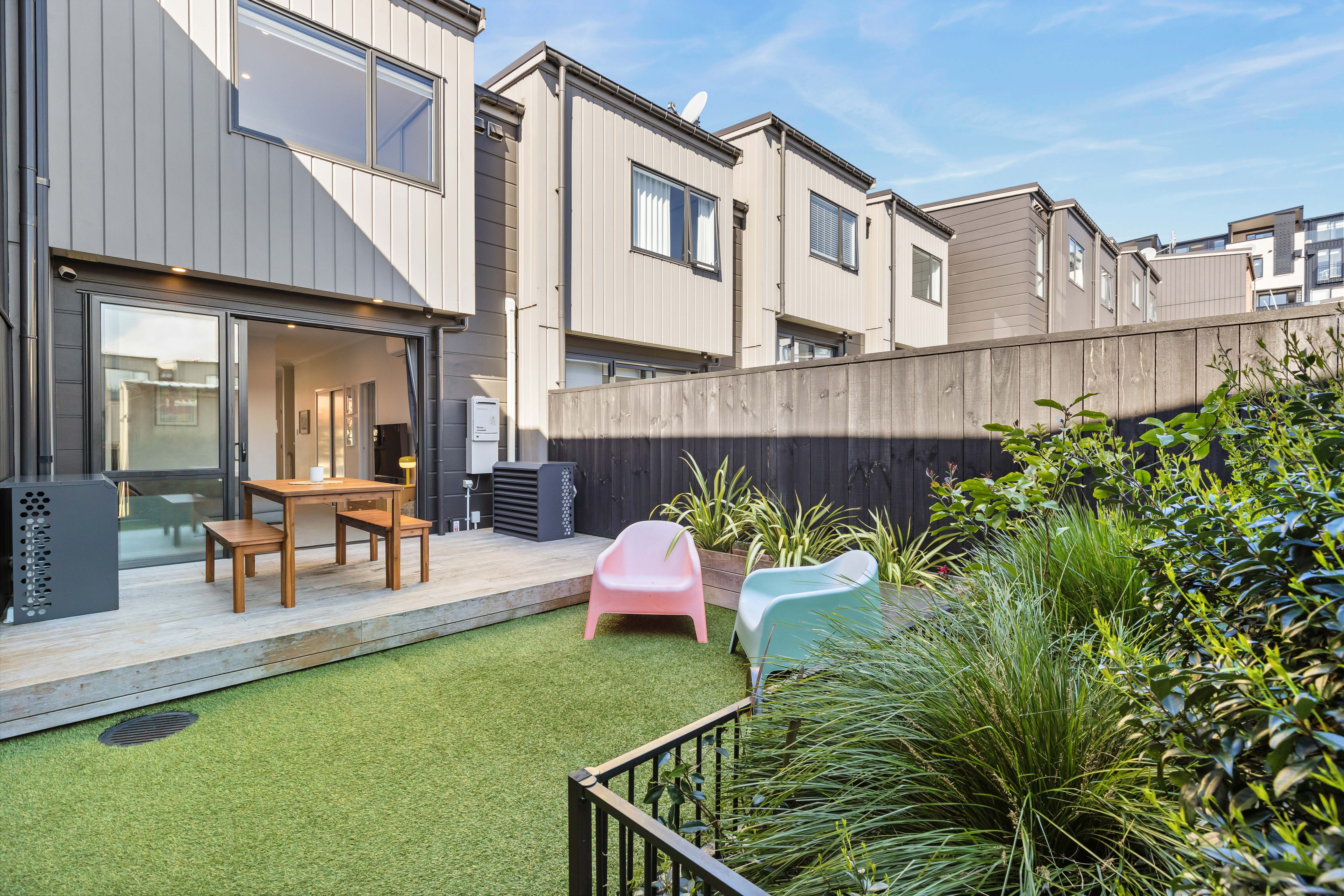 Townhouse for sale in Long Bay, 46 Pennant Street, Long Bay Auckland 0792, 95 m²