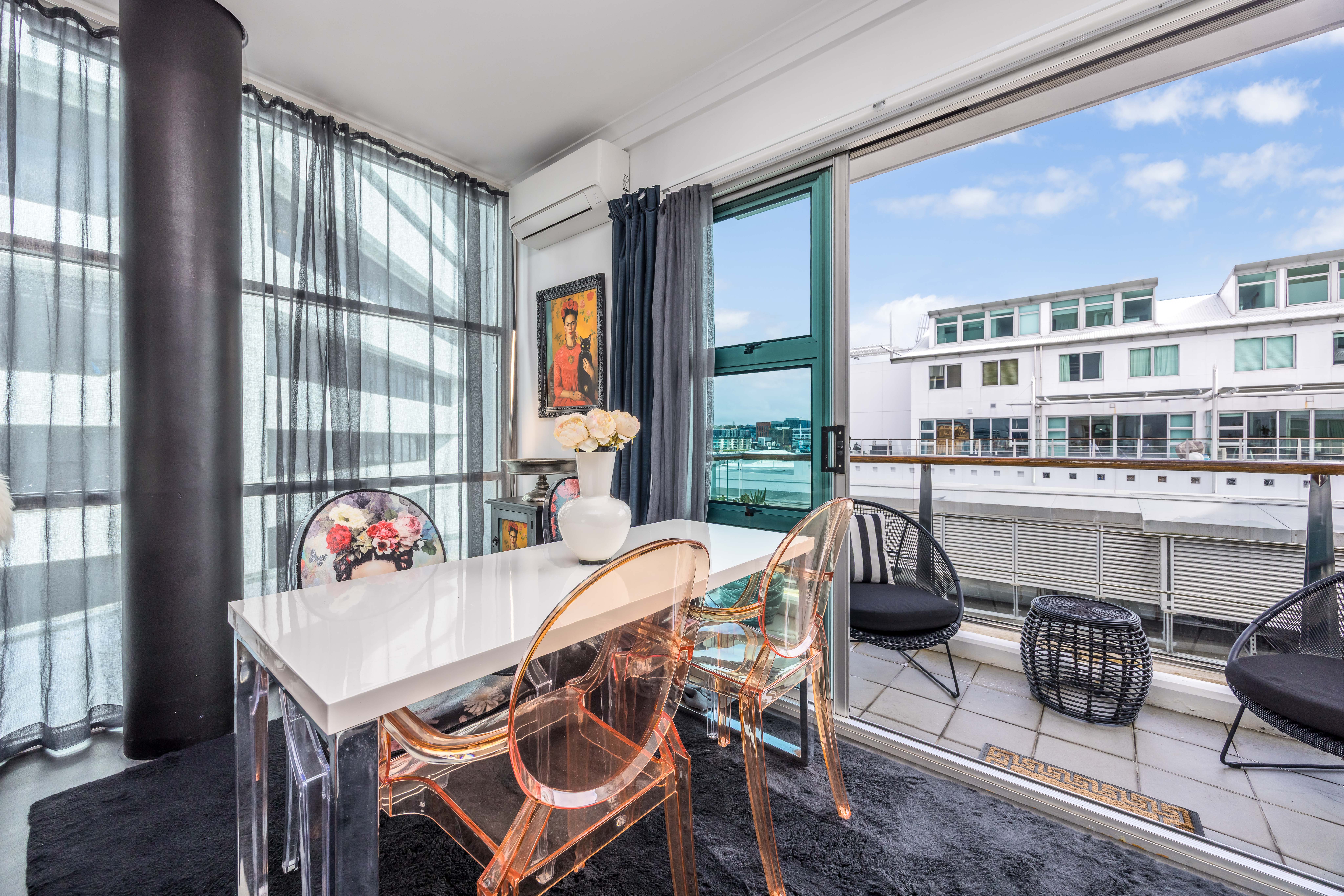Waterfront Chic City Pad