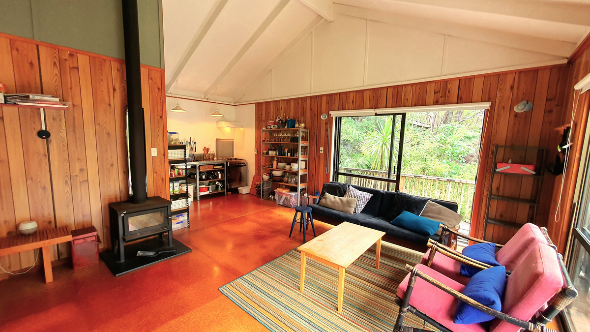 A Magical Island Hideaway in Schoolhouse Bay
