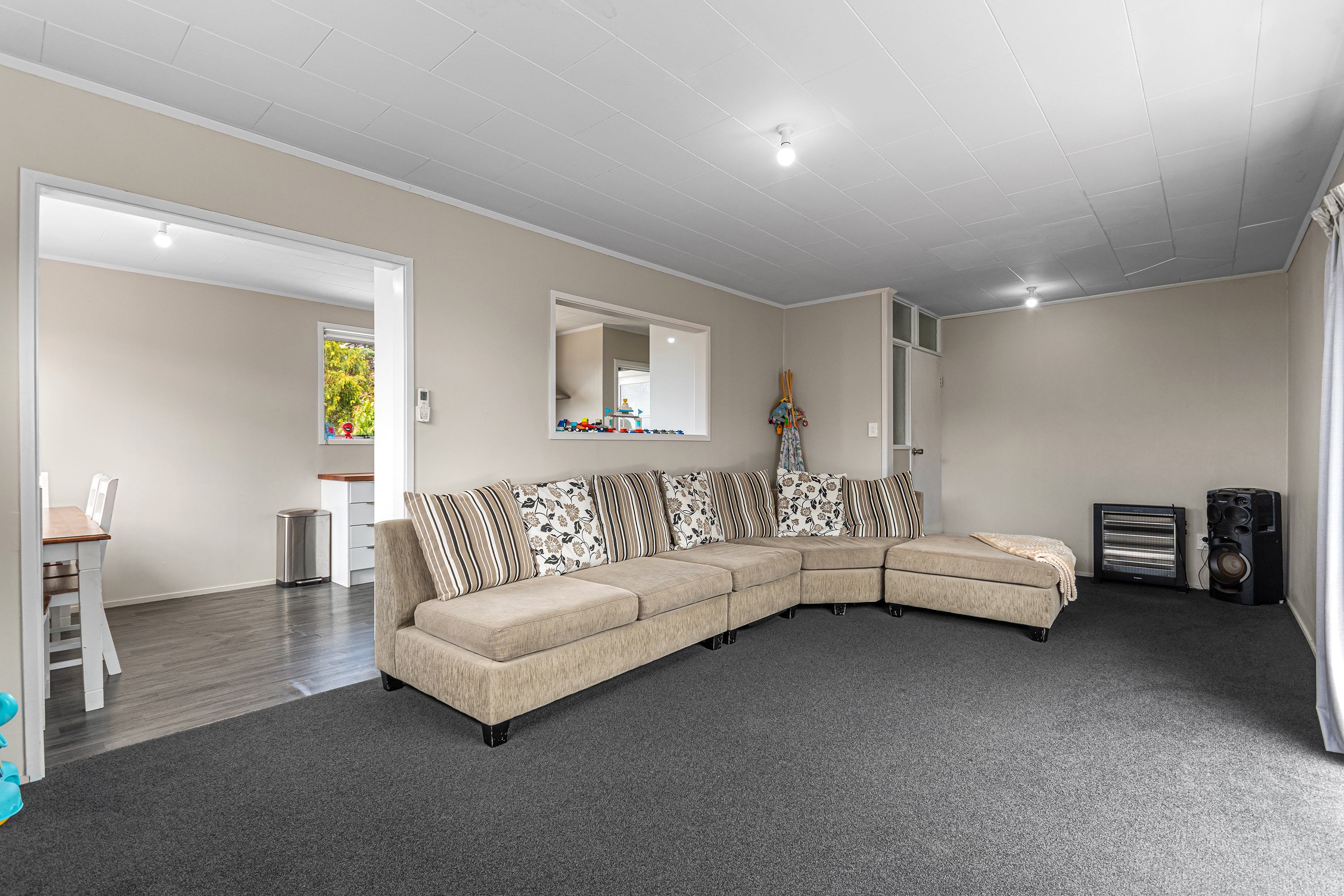 Residential for sale in Whangarei, 15 Sumner Place, Kamo, 87 m²