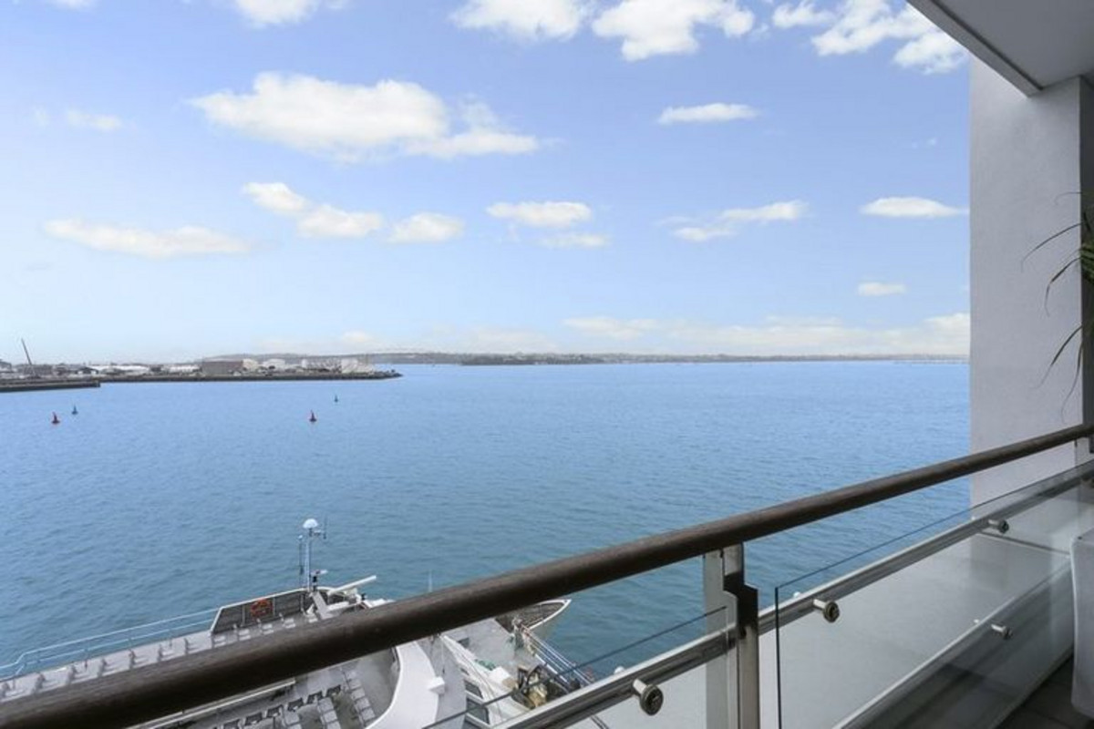 Residential for sale in Auckland, 22/143 Quay Street, Auckland Central, 67 m²