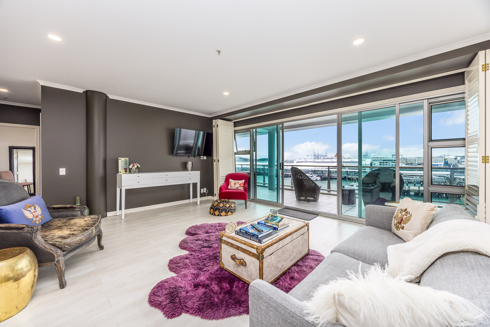 Luxury Waterfront - Priced to Sell
