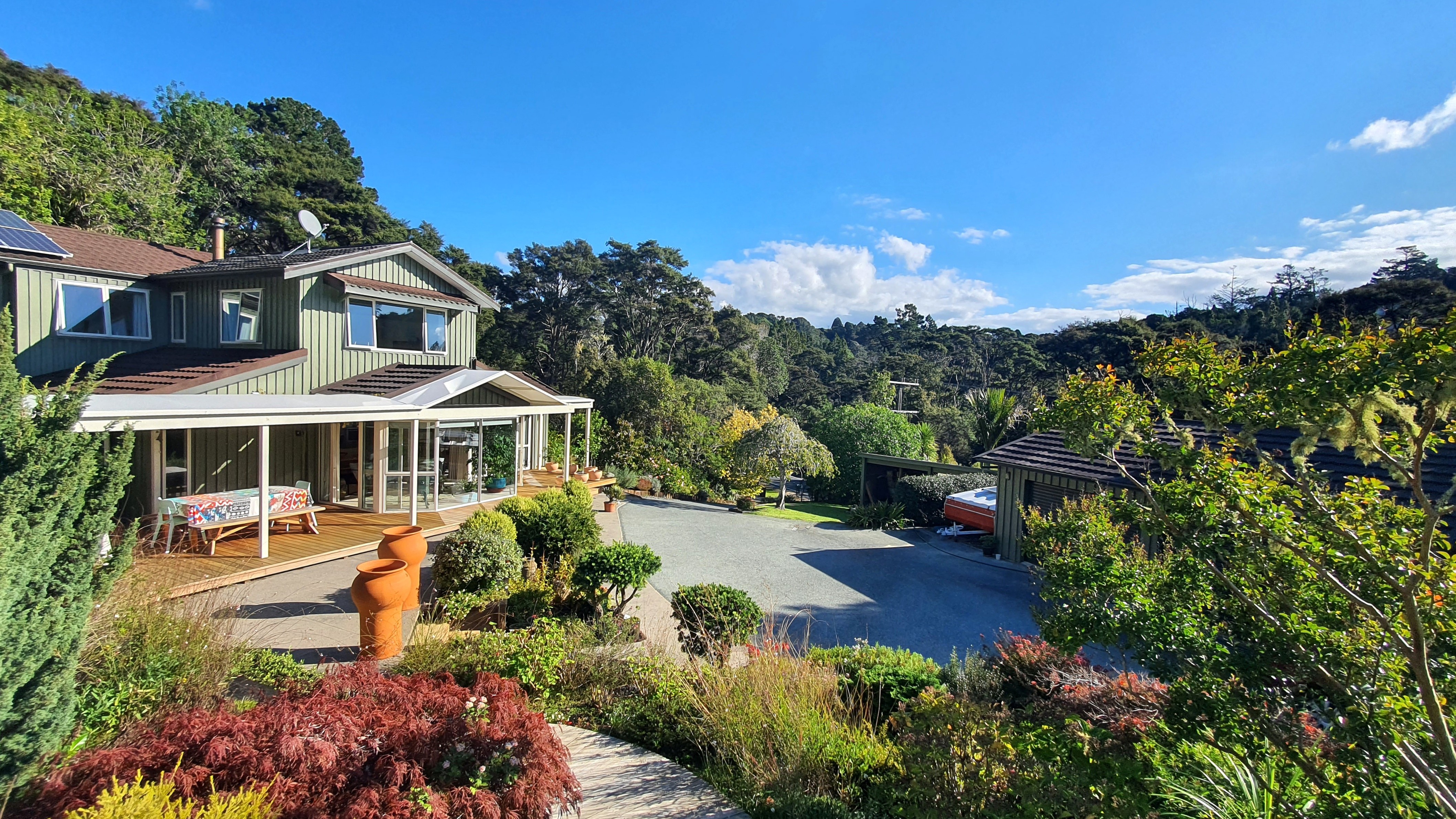 Sandspit Living with Soul