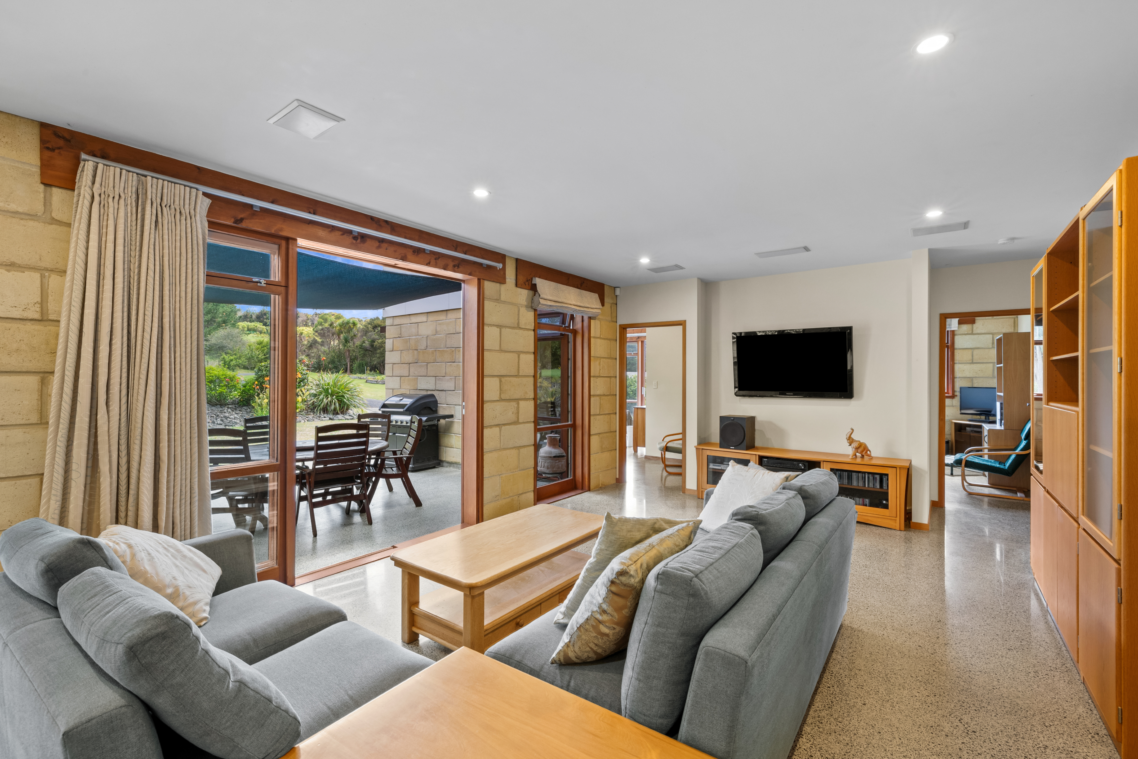 A Lifestyle Property That Pays Its Way!