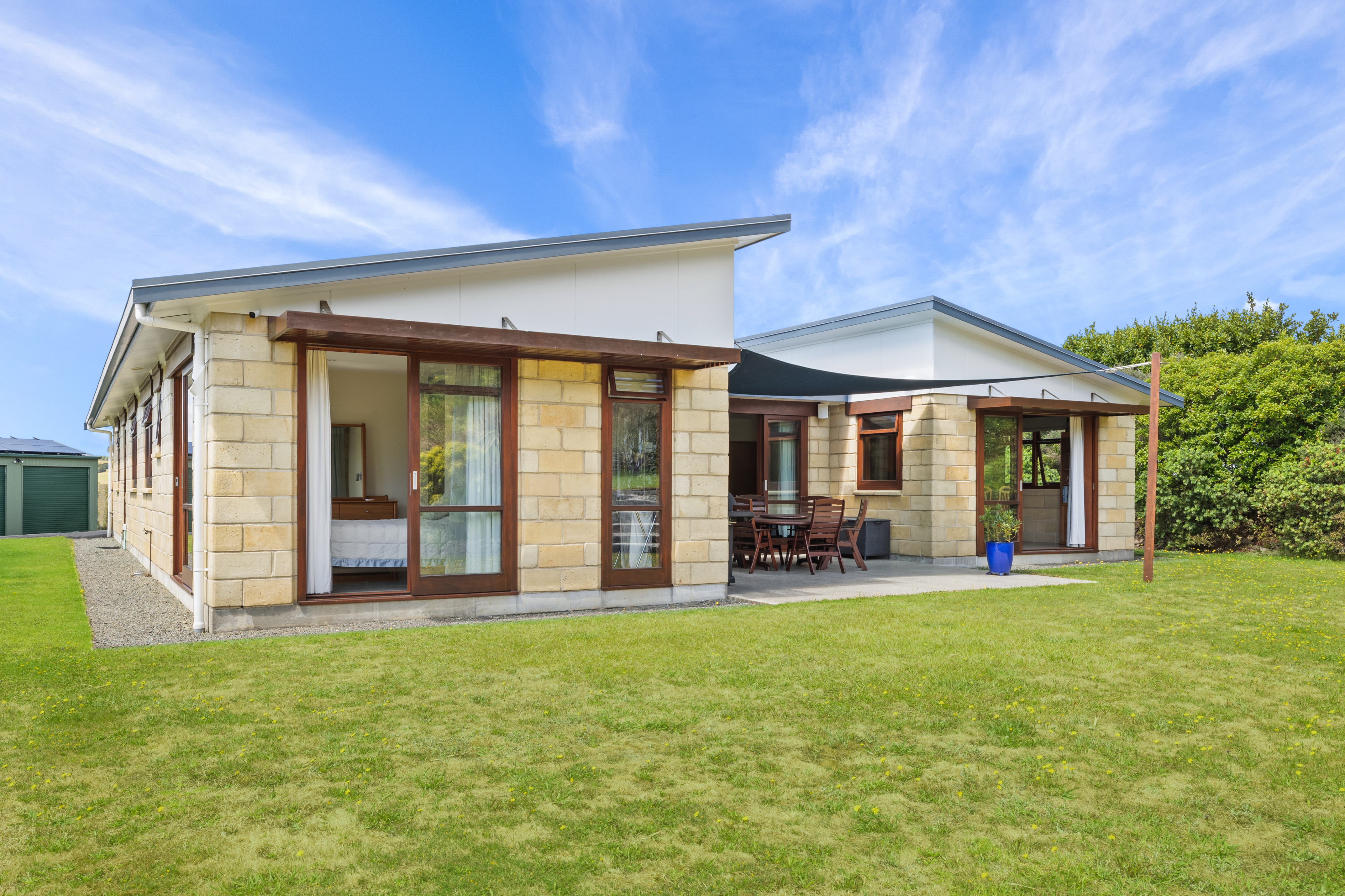 A Lifestyle Property That Pays Its Way!