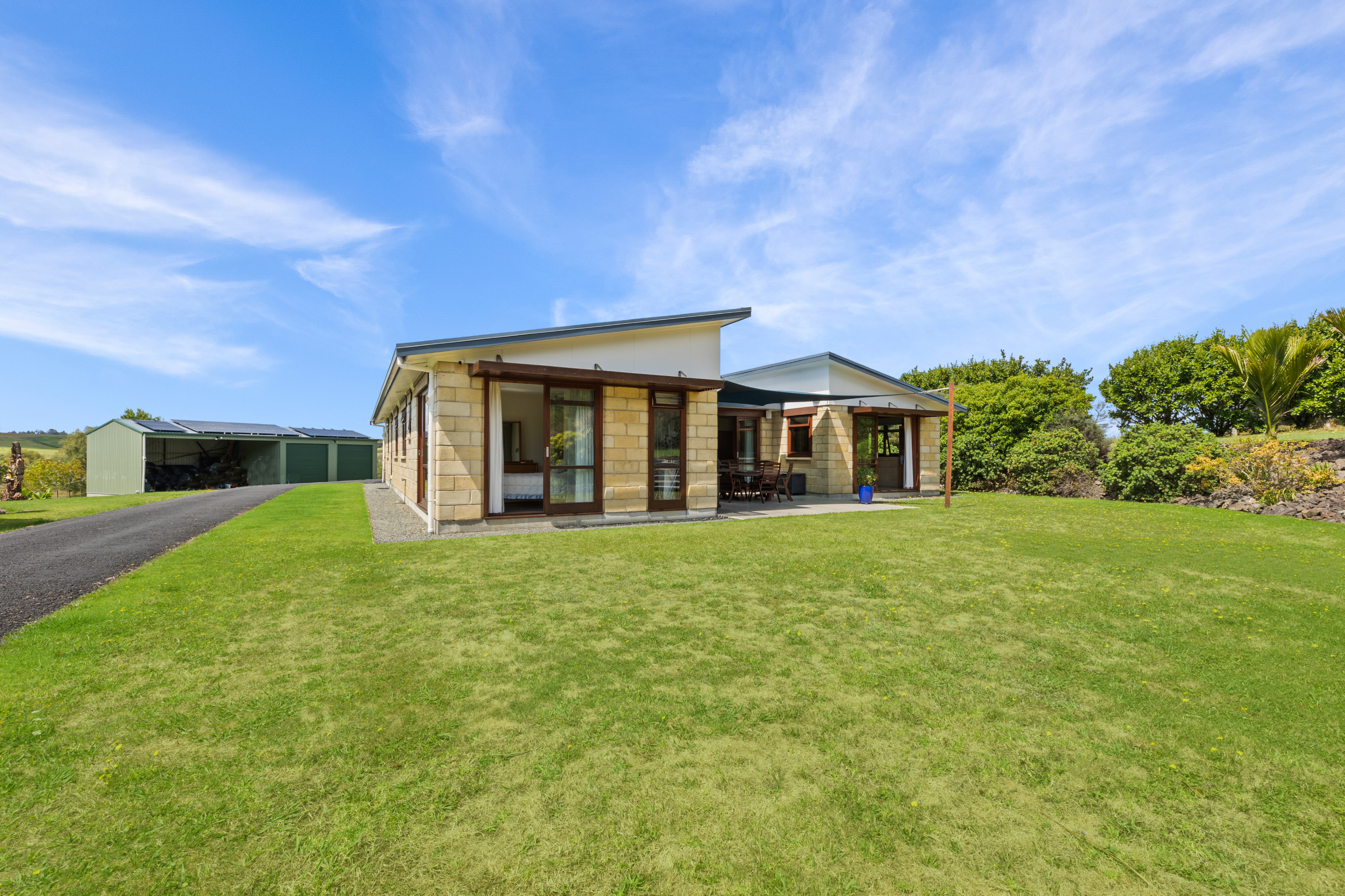A Lifestyle Property That Pays Its Way!
