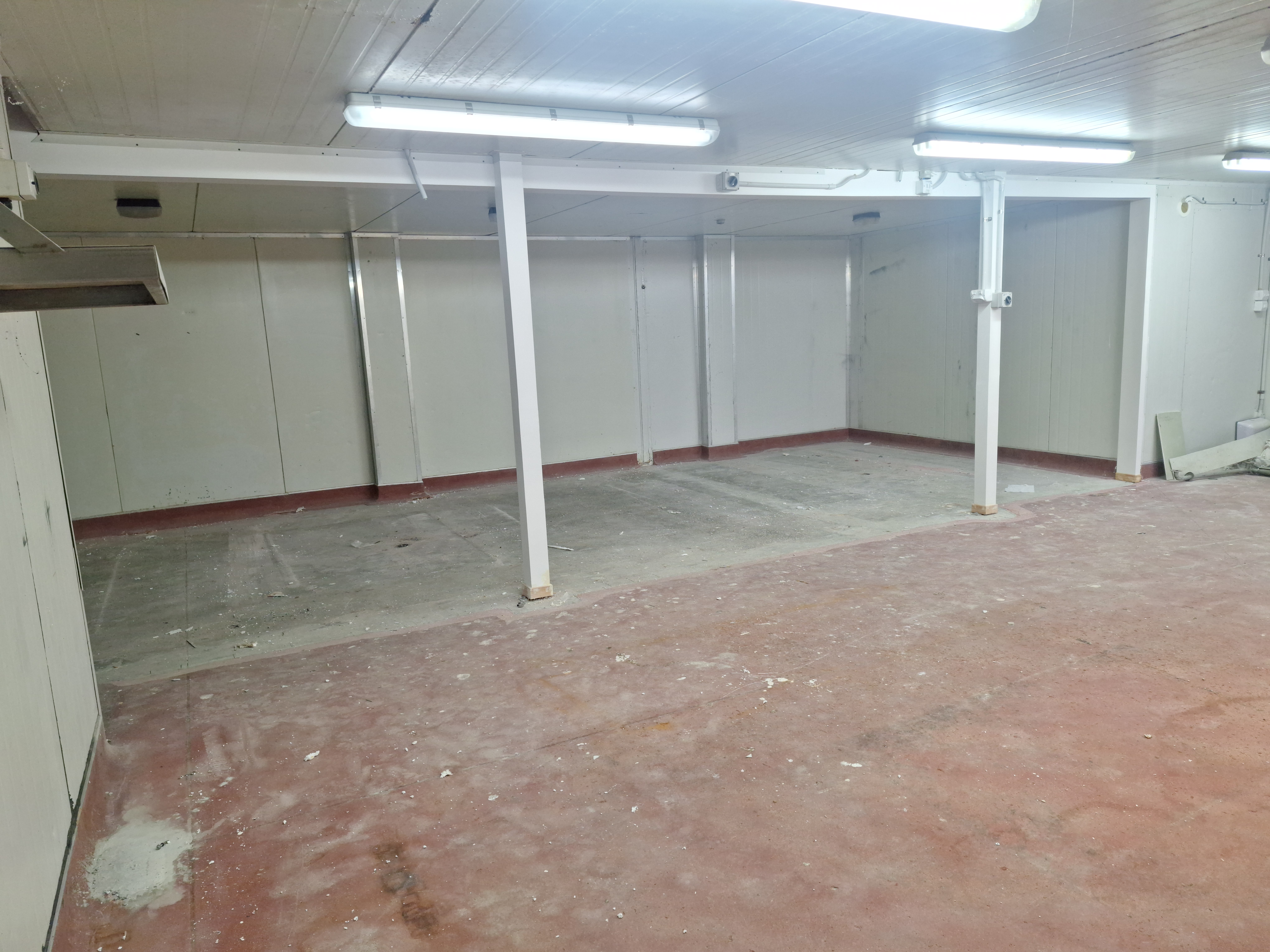 For Lease - storage, studio, Man cave Helensville