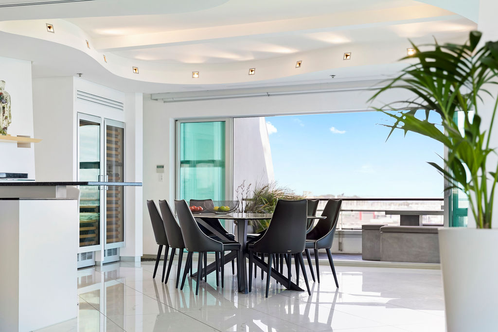 Waterfront Luxury in the Heart of Auckland