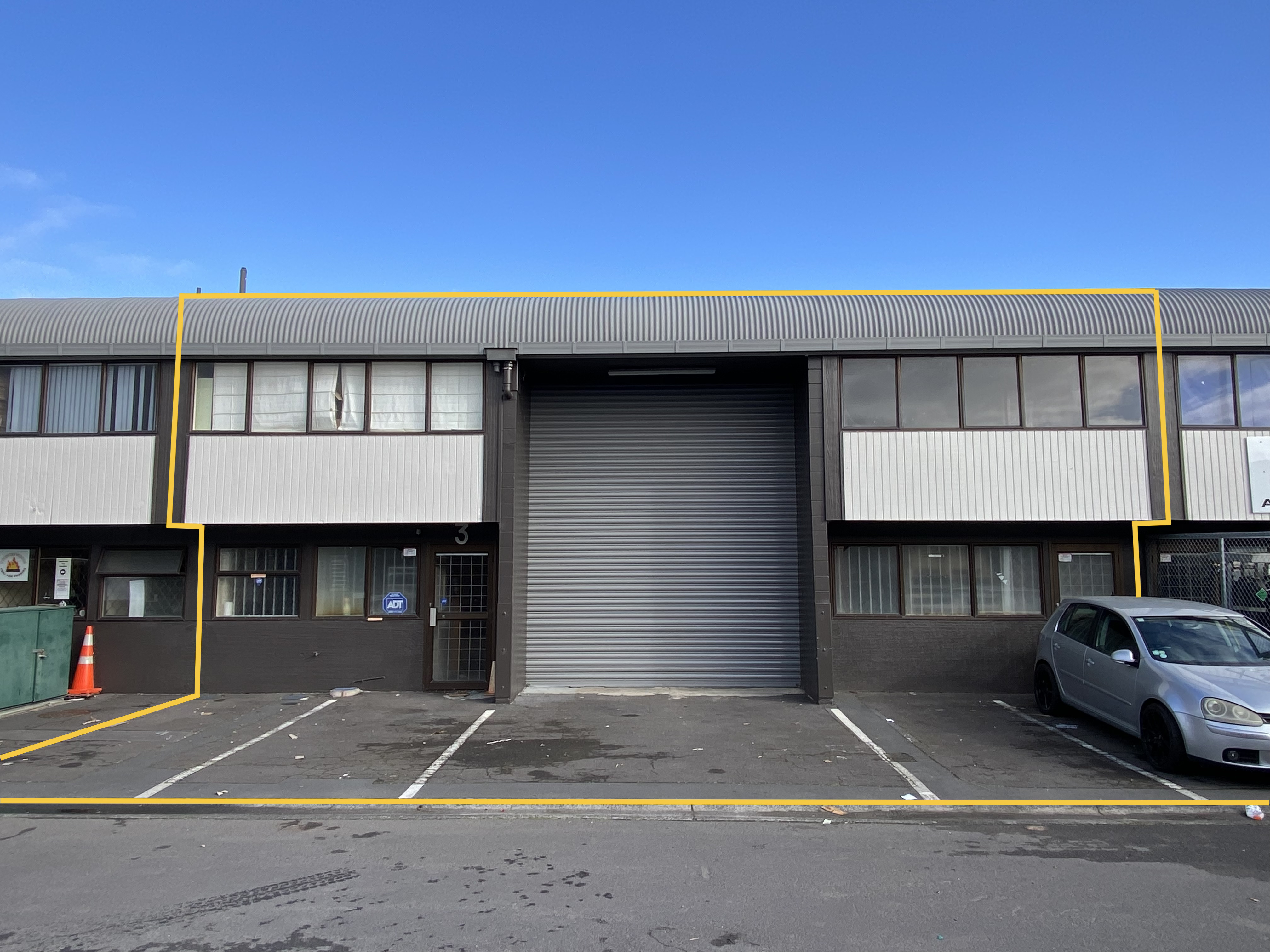 444SQM or 222SQM High Stud Warehouse for Lease