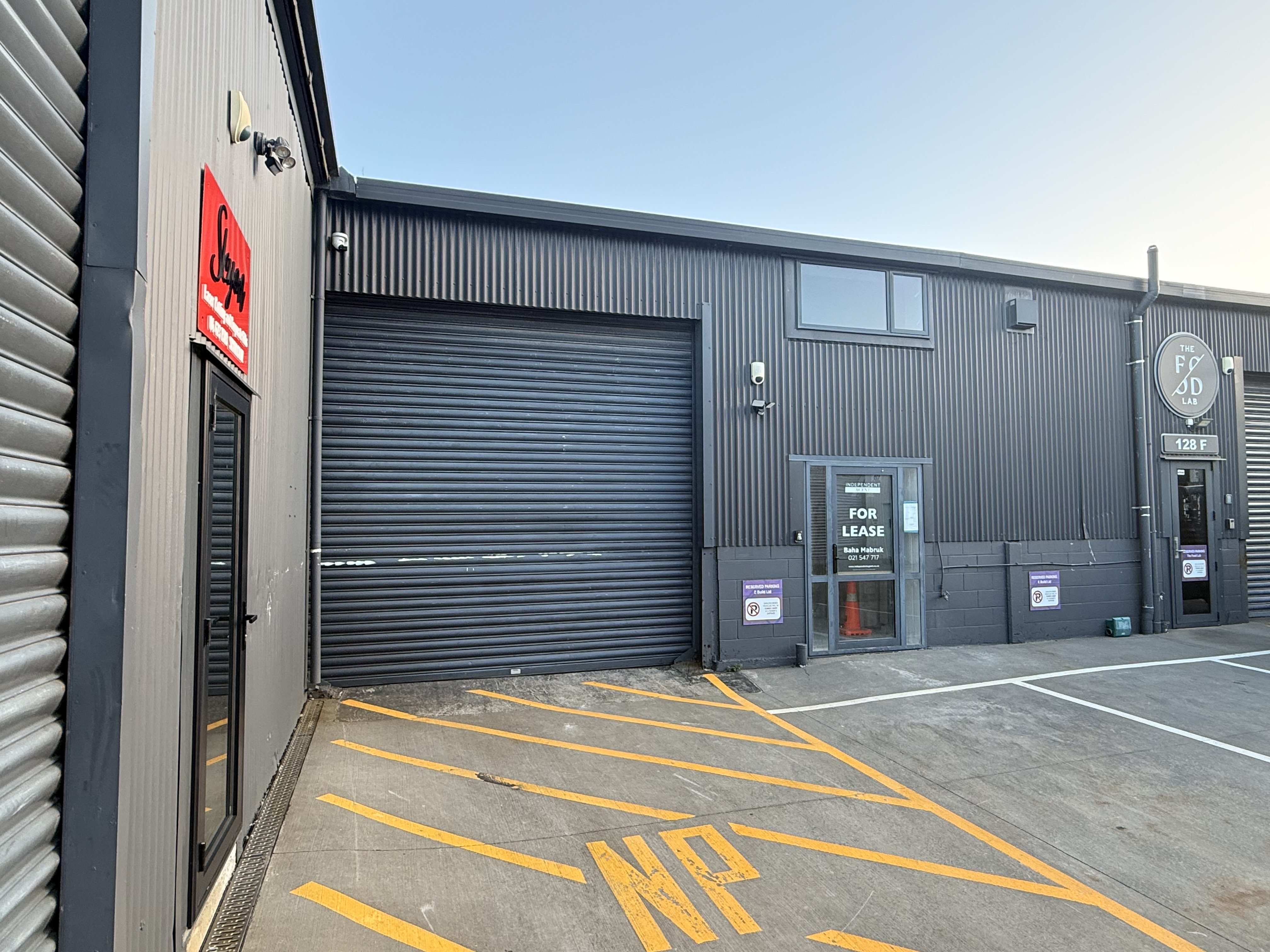Fully Renovated Warehouse In Miramar