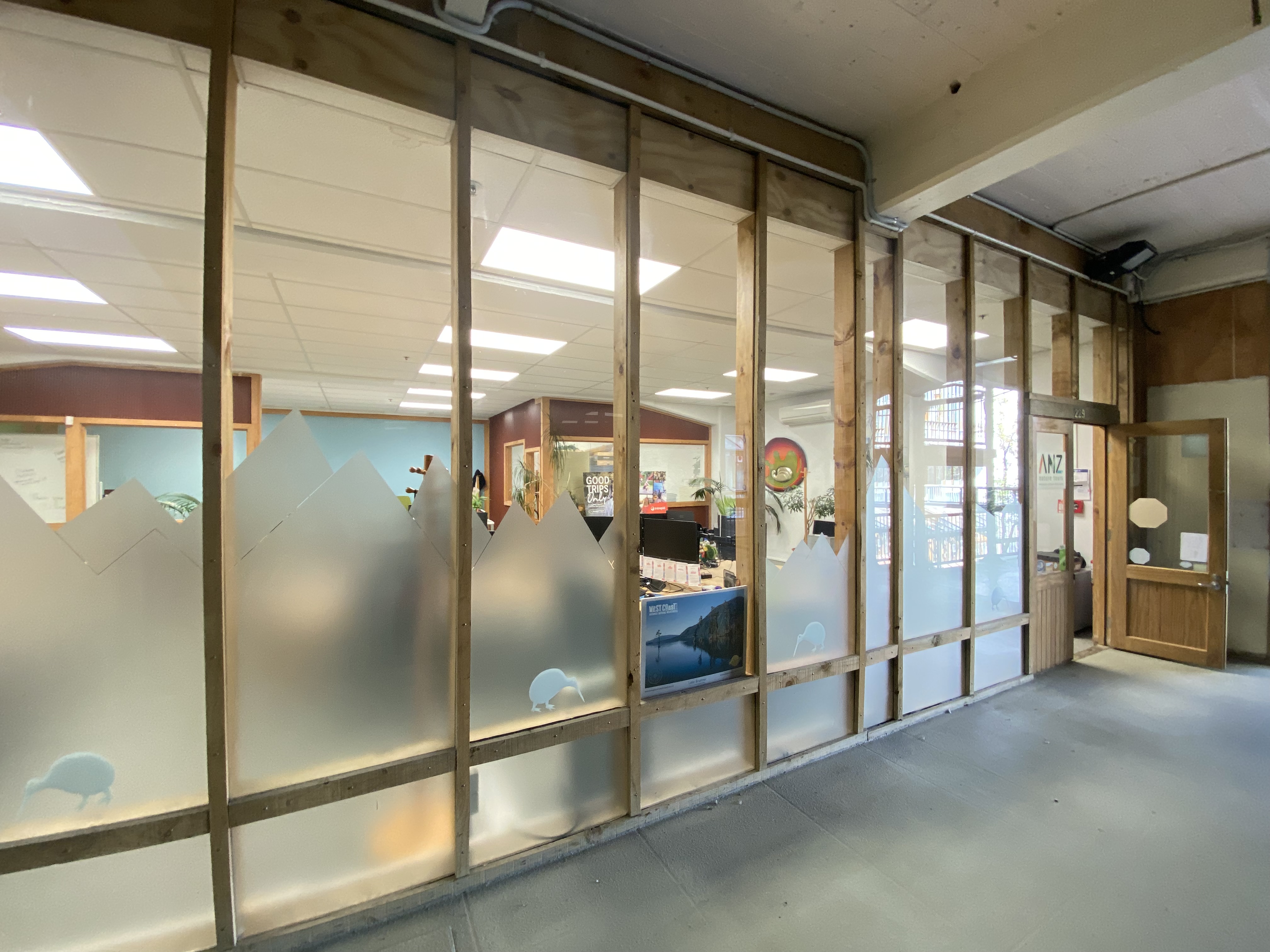 Open Plan Office Space On Cuba-Mall