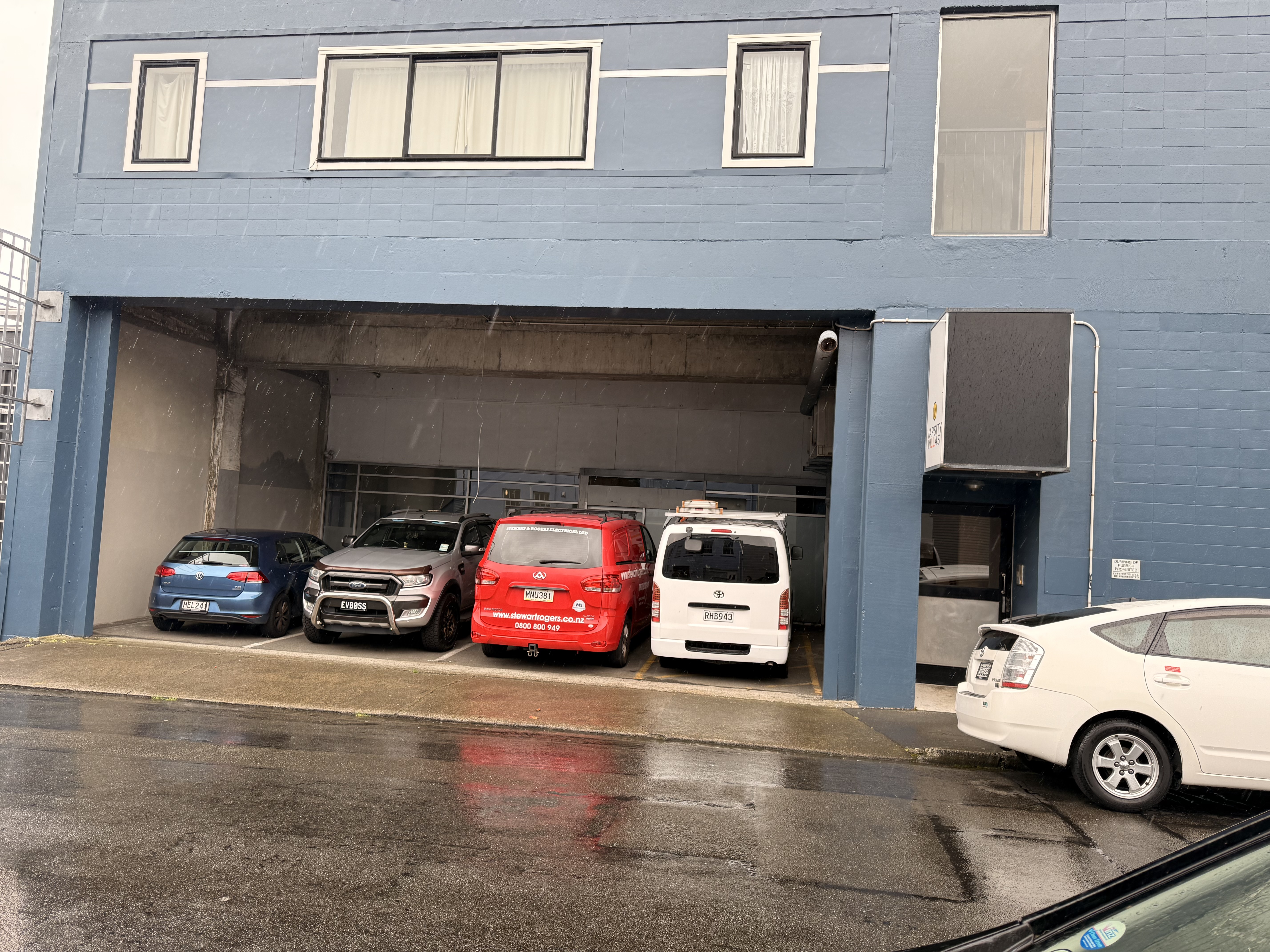 Central Warehouse with Showroom