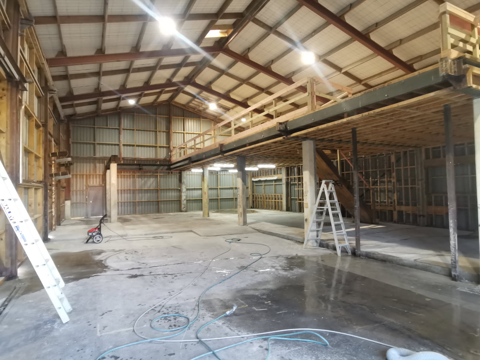 For Lease - Factory/Warehouse in Helensville