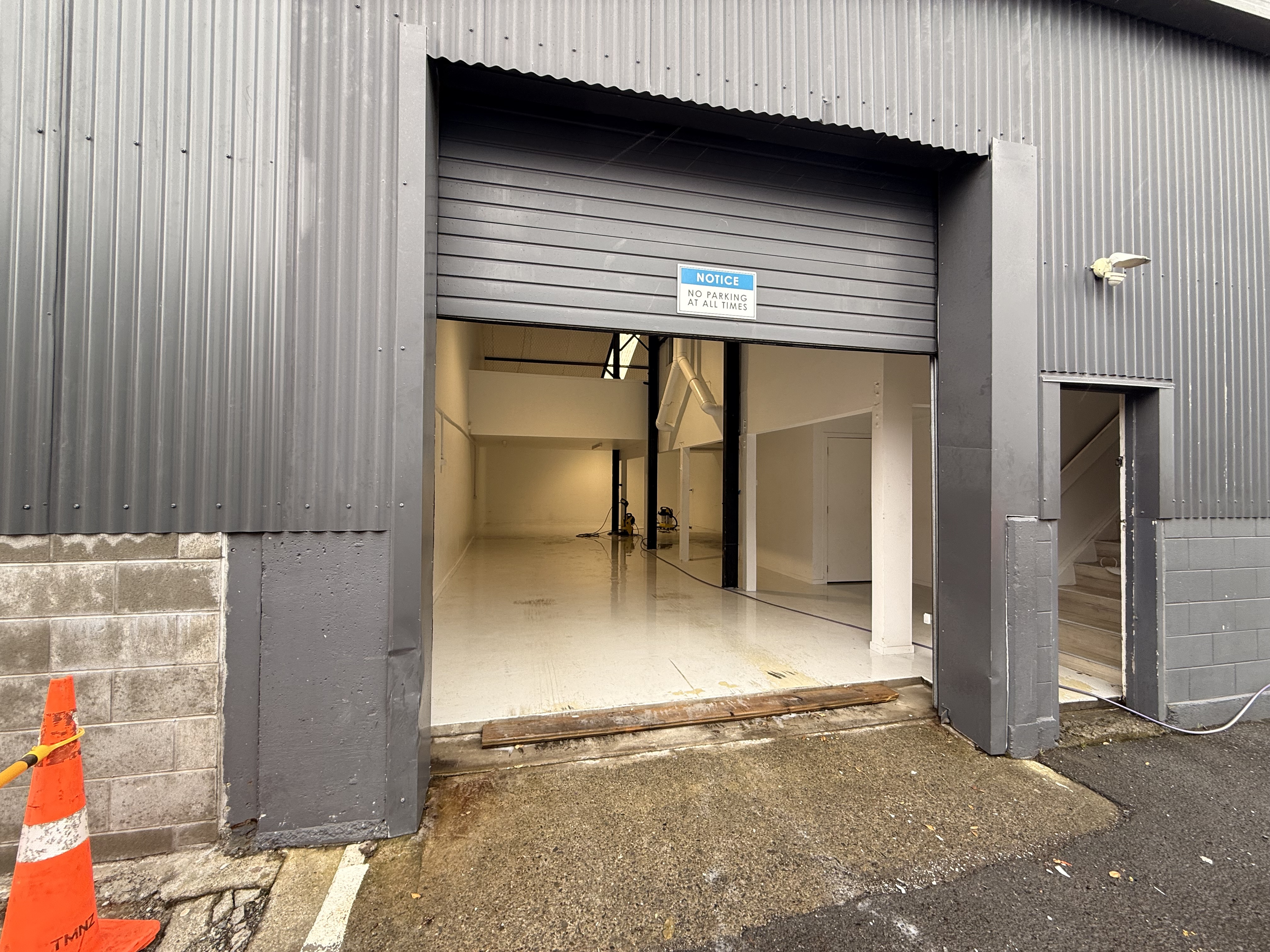 Practical and Tidy 150 SQM Warehouse