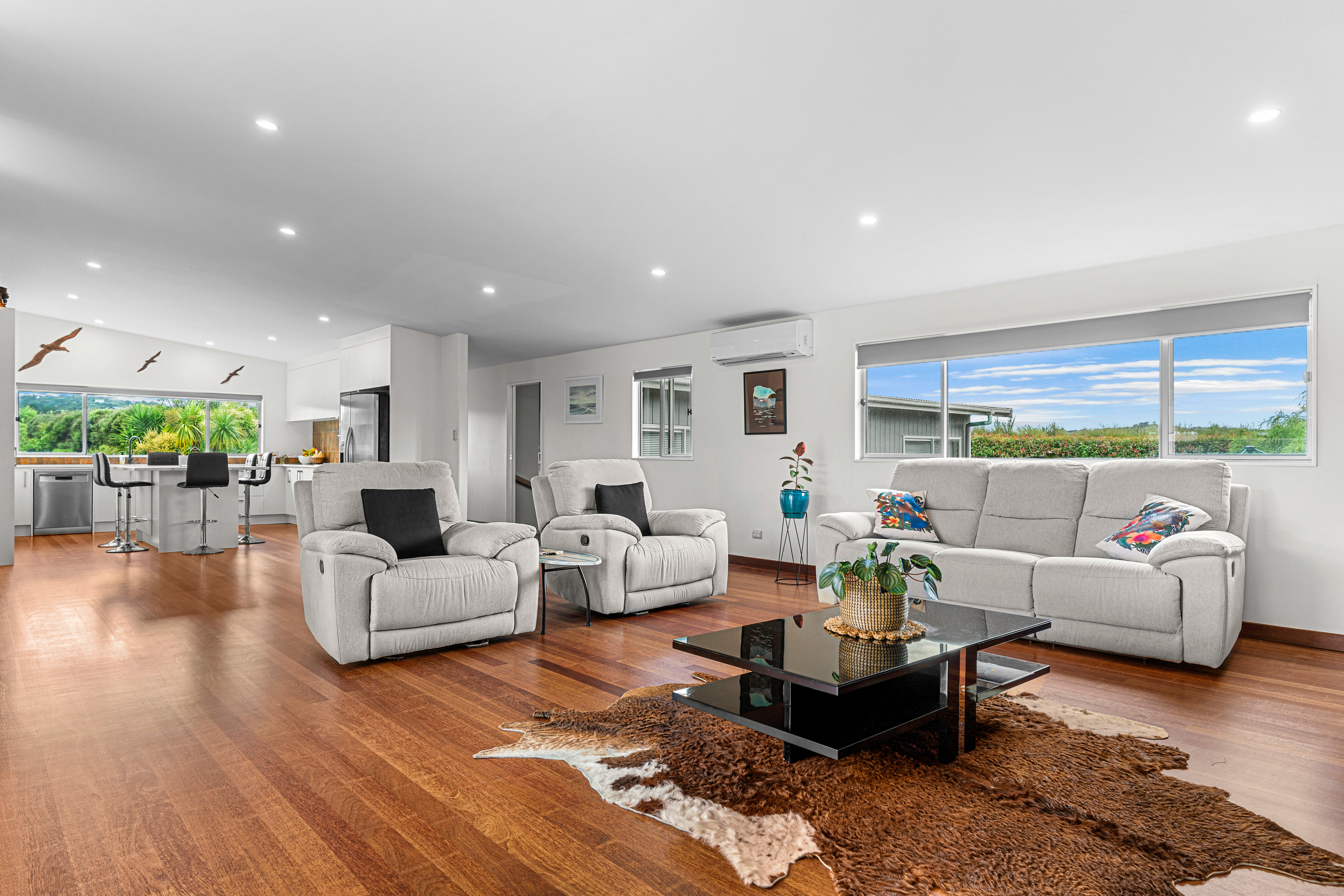 A Private Oasis - Space Sunshine & Serenity