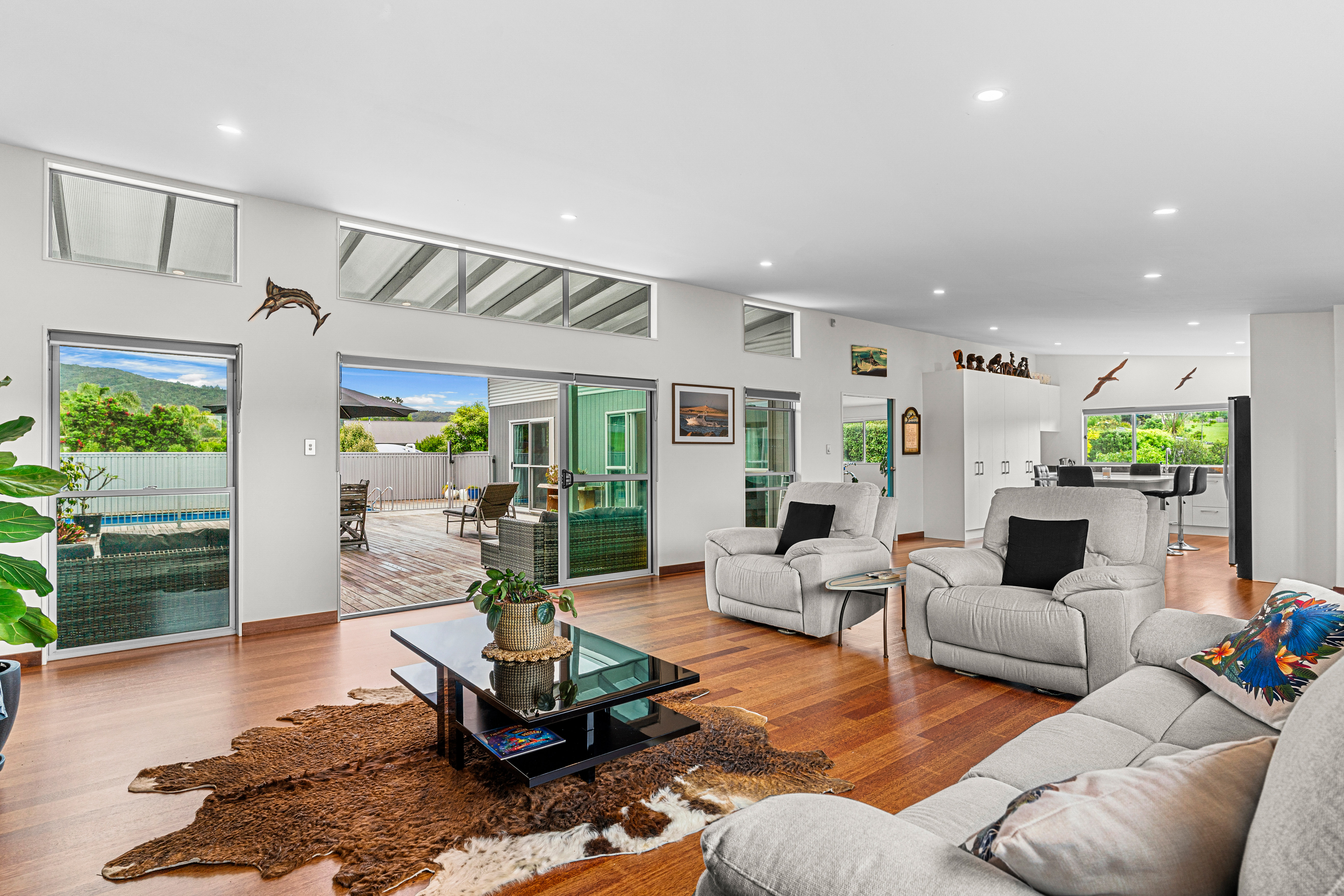 A Private Oasis - Space Sunshine & Serenity