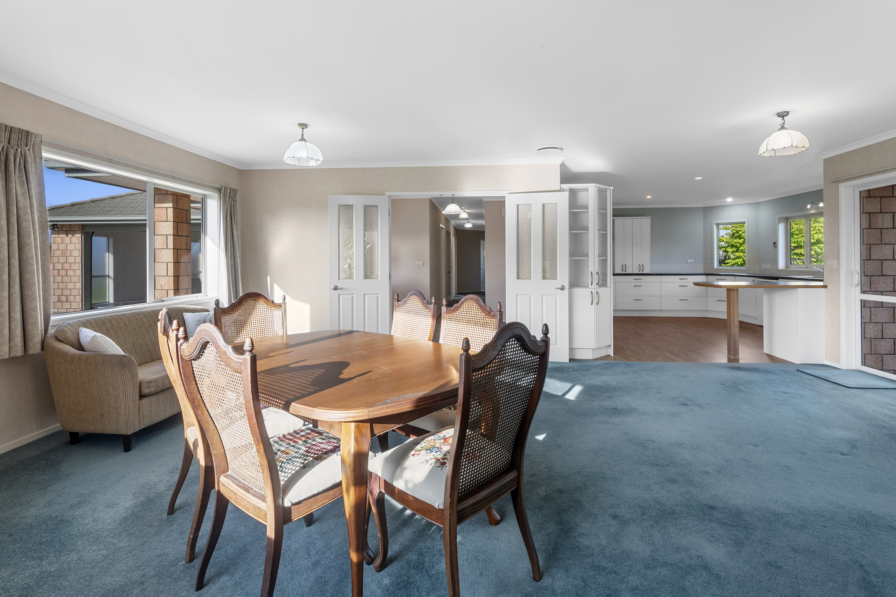 Space, Style and Village Living in Central Waipu