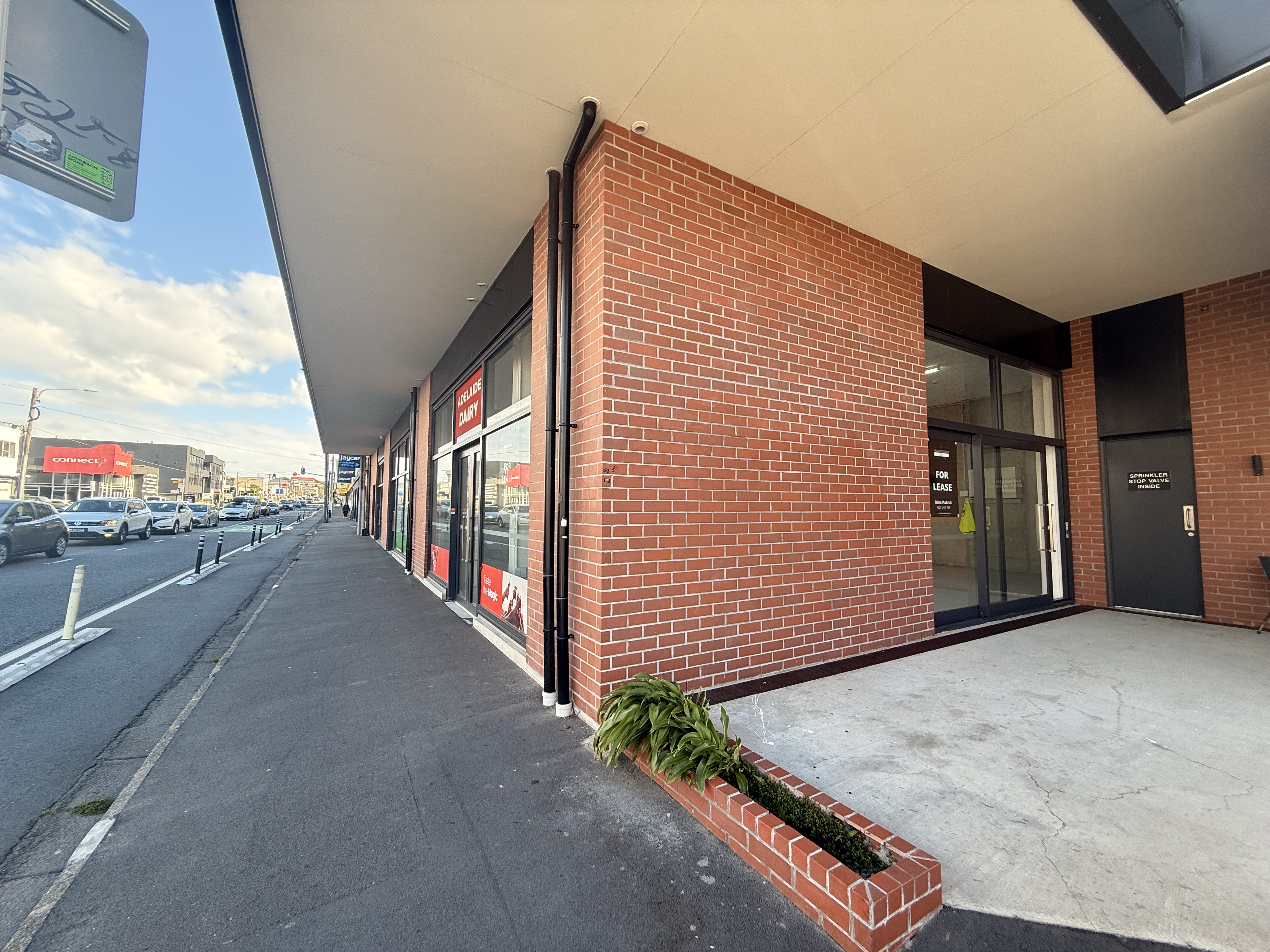 High Exposure on Adelaide Road