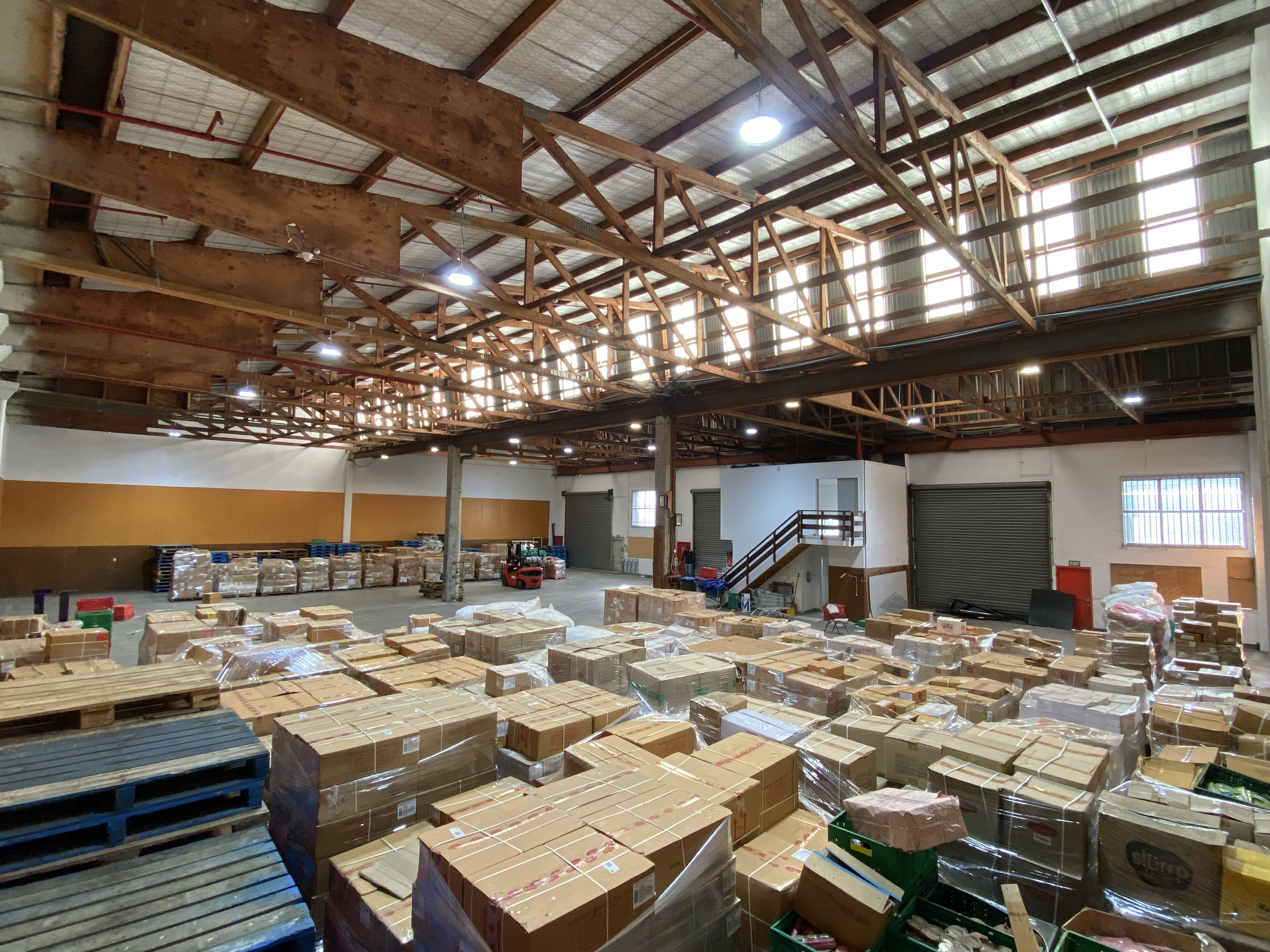827SQM Cost Effective High Stud Warehouse