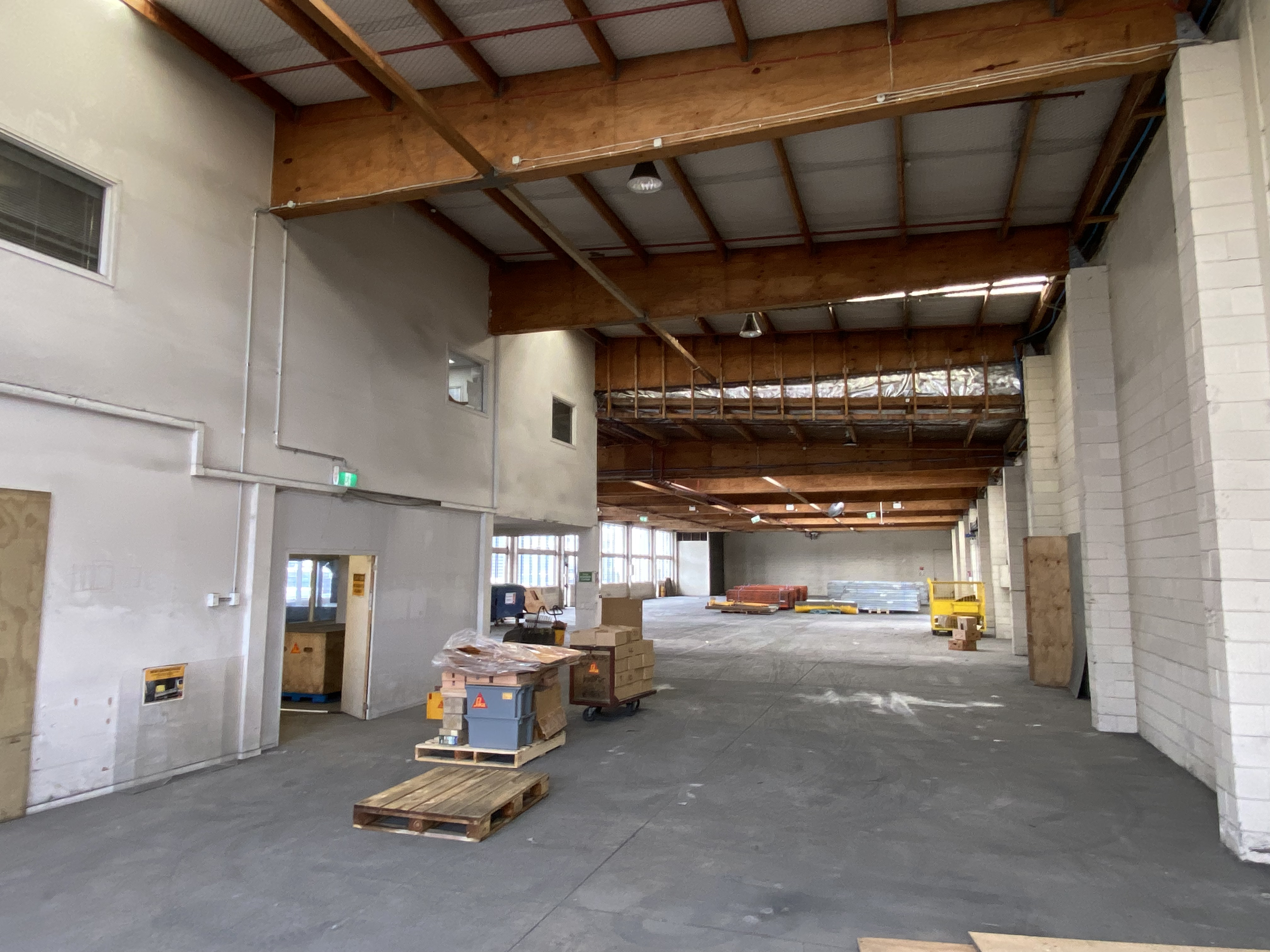 1,291SQM Prime Industrial Warehouse on Patiki Road