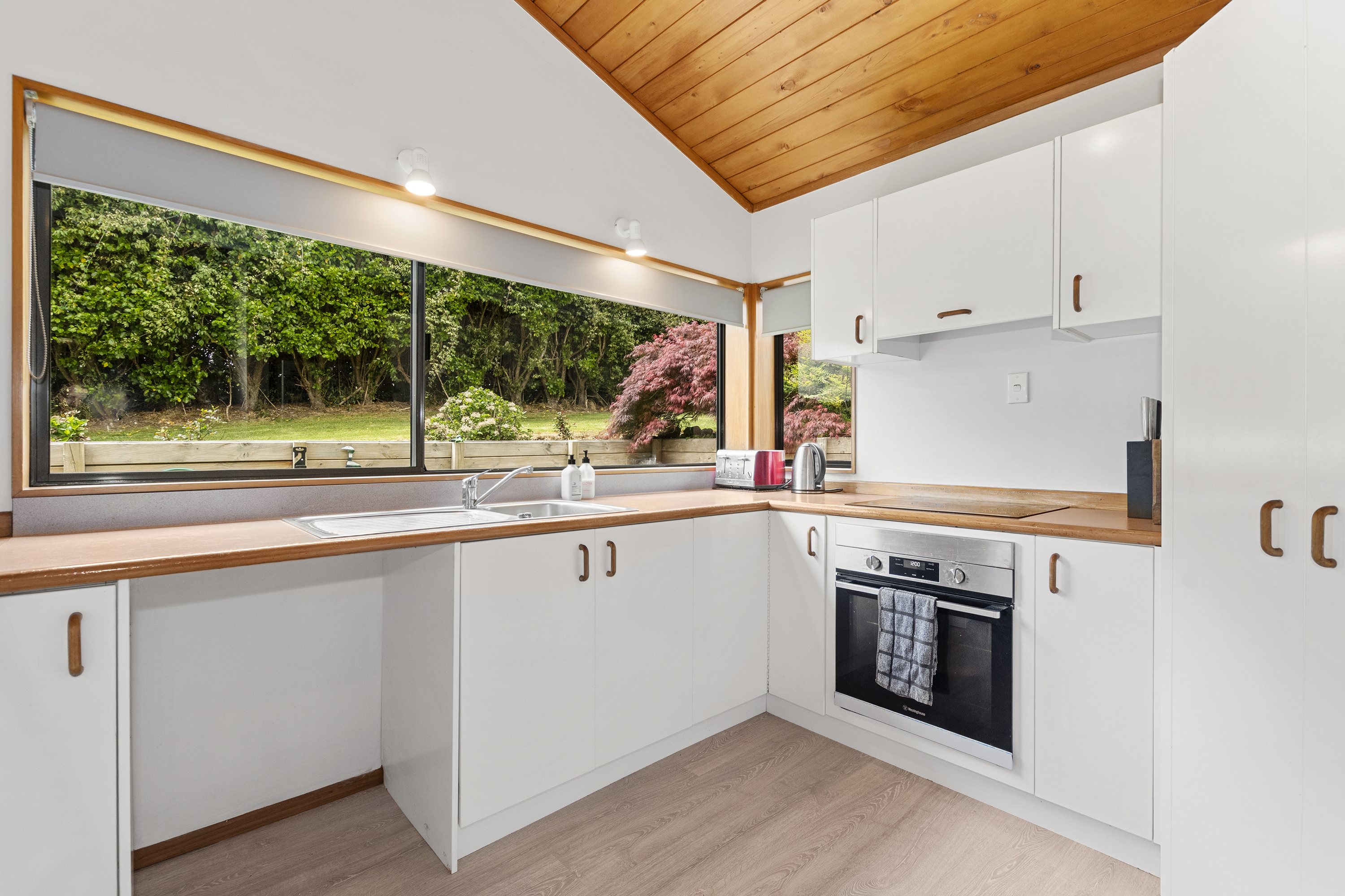 Residential for sale in Whangarei, 80 Pataua North Road, Whareora, 190 m²
