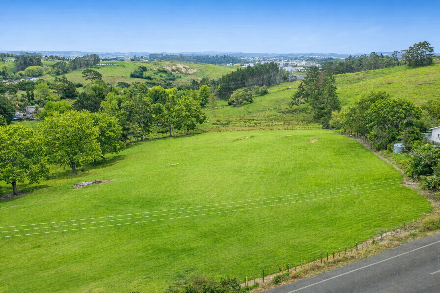 Countryside Living, Convenience Included