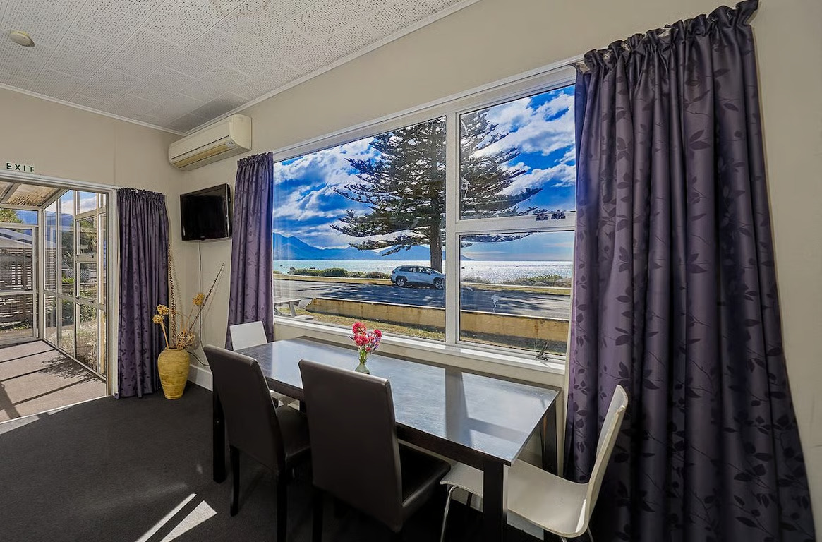 Endless Potential in a Blue-Chip Location!
