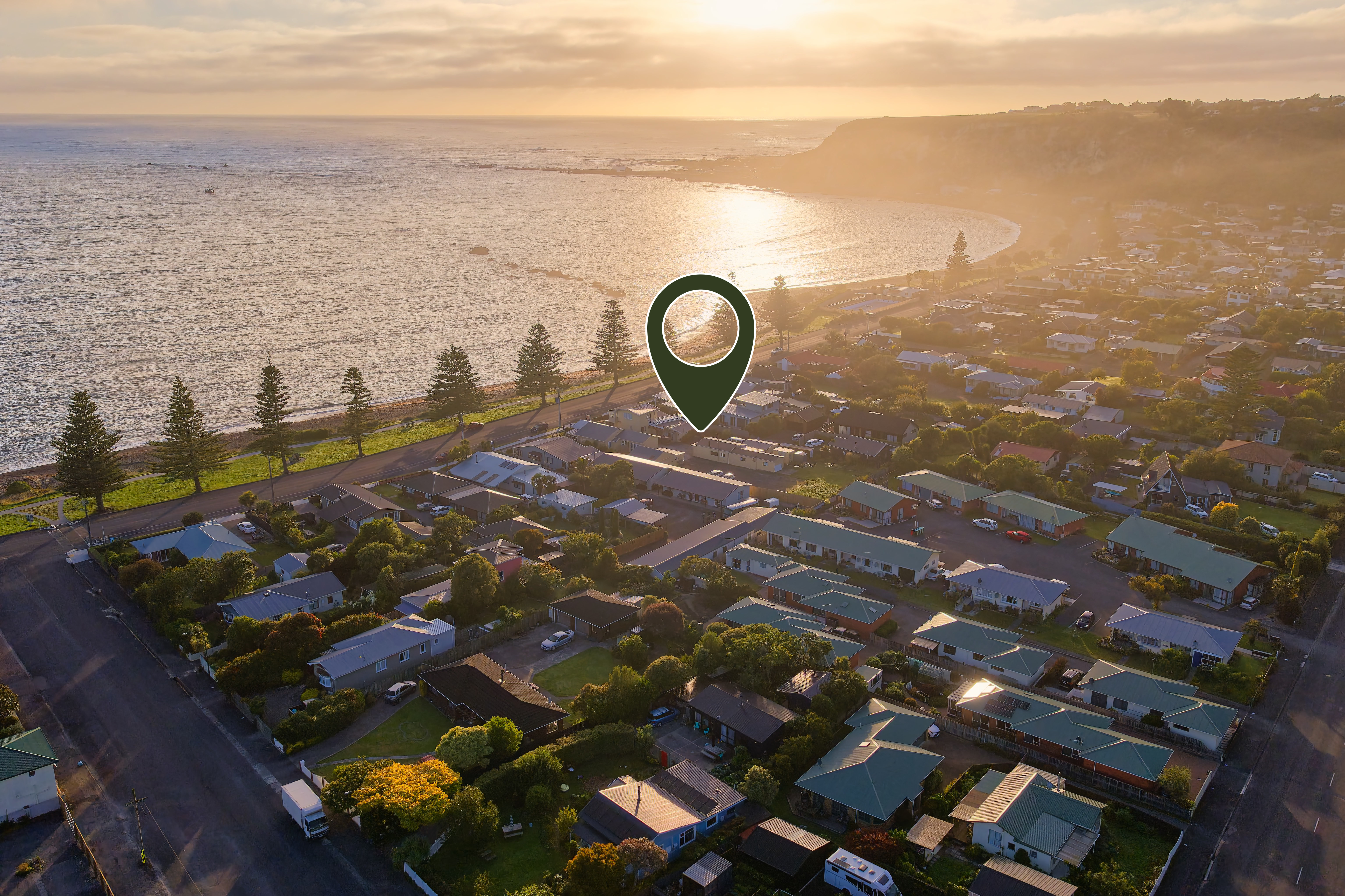 Endless Potential in a Blue-Chip Location!
