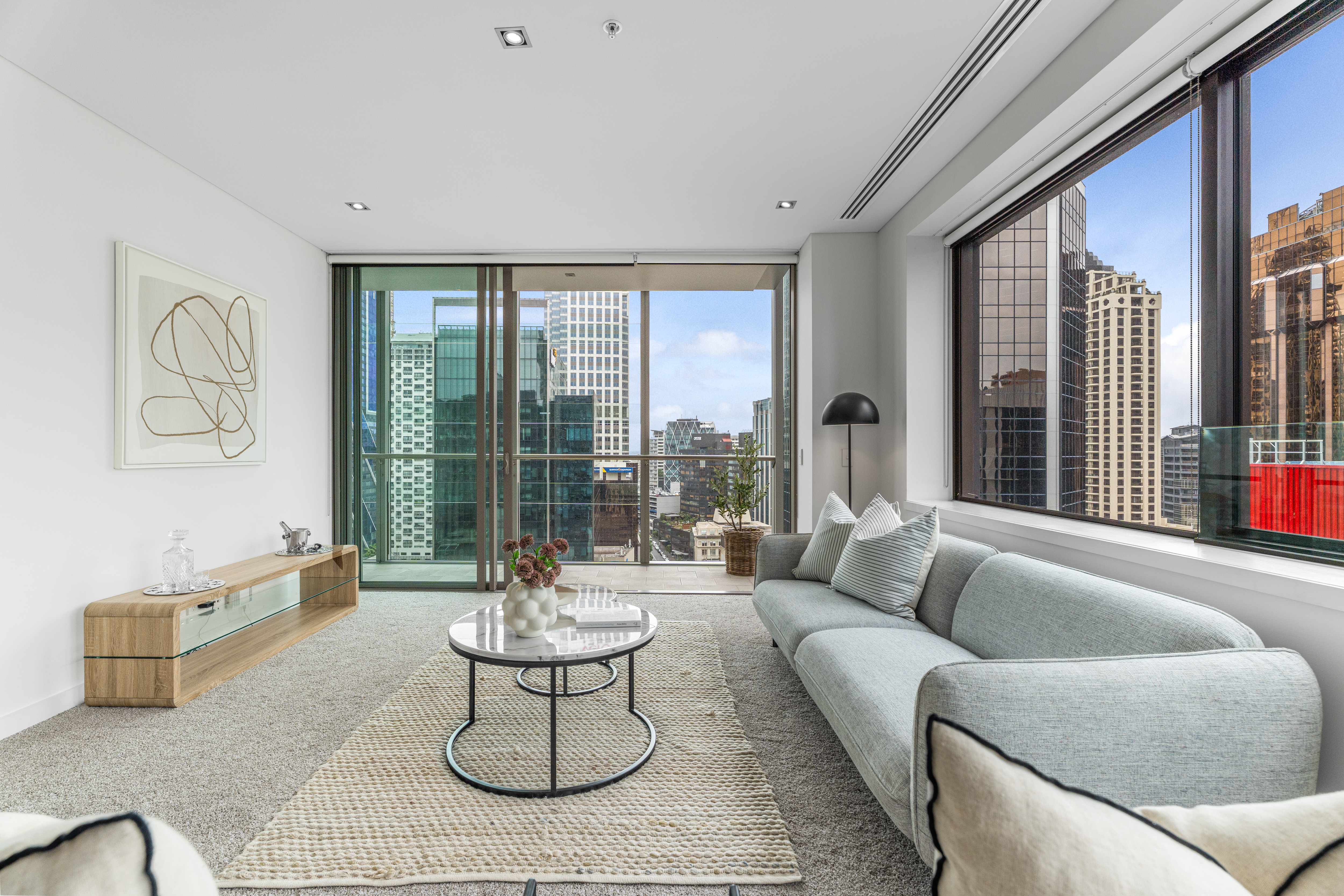 Spacious 5 star Living - Vendor has purchased!