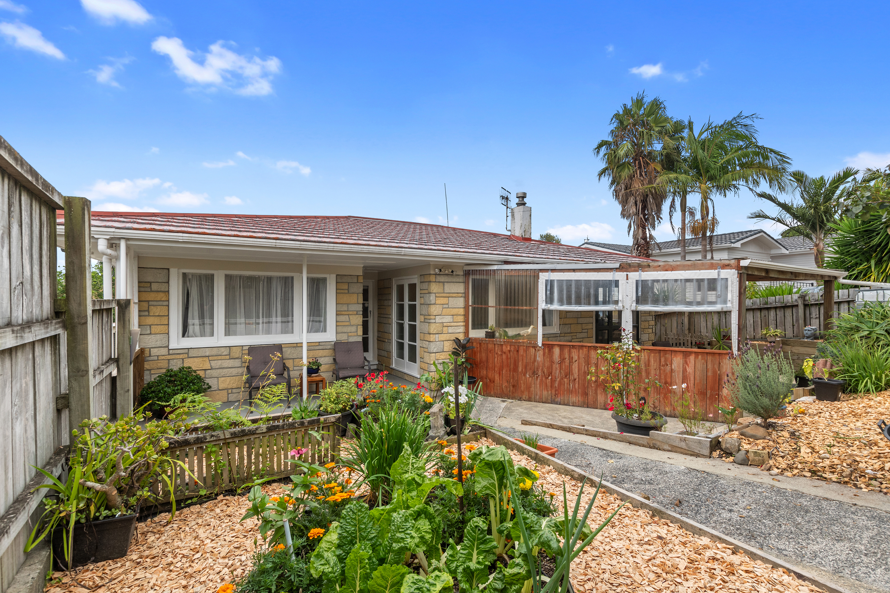 Residential for sale in Whangarei, 11 Cartwright Road, Onerahi, 100 m²