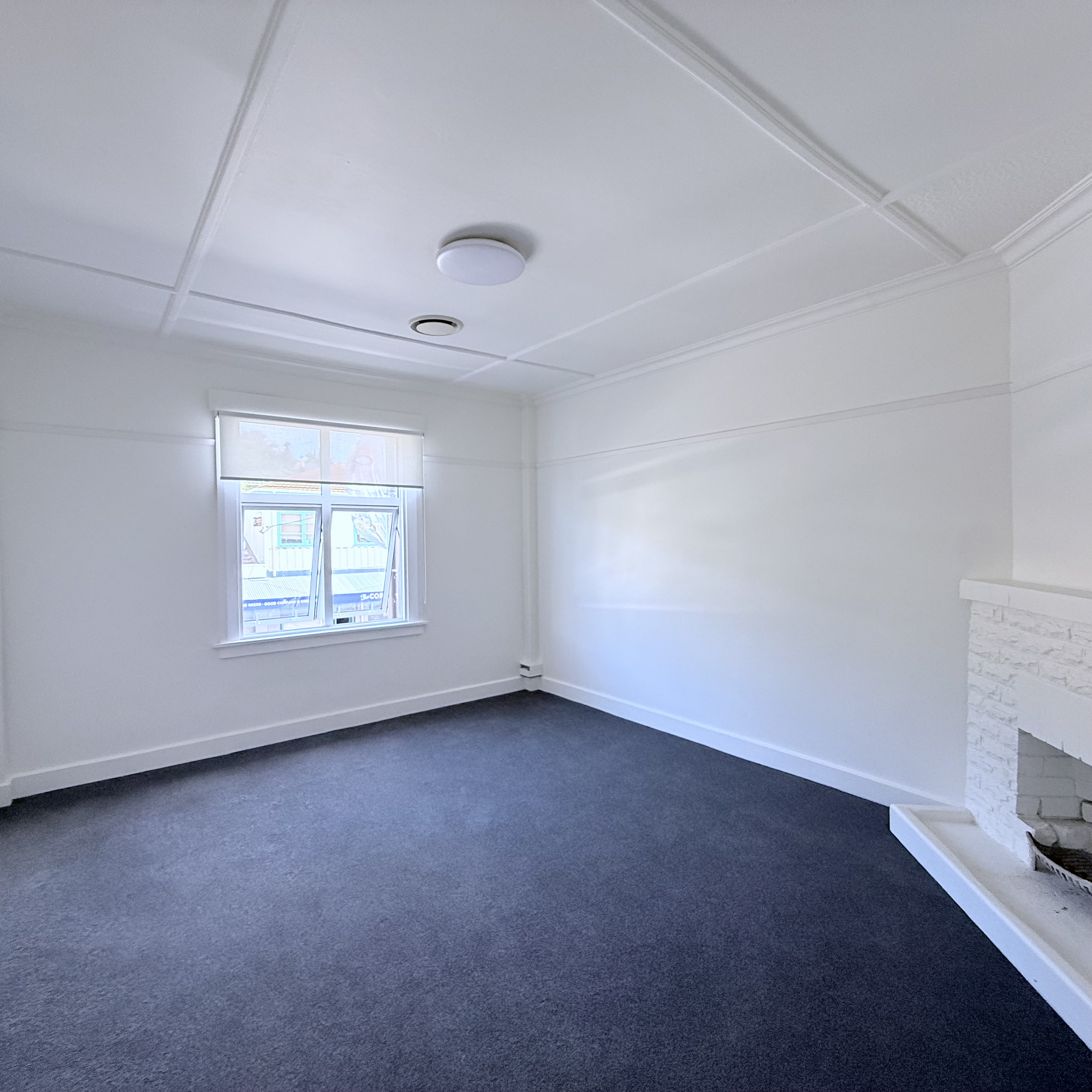 Fully renovated Office in Central Kilbirnie