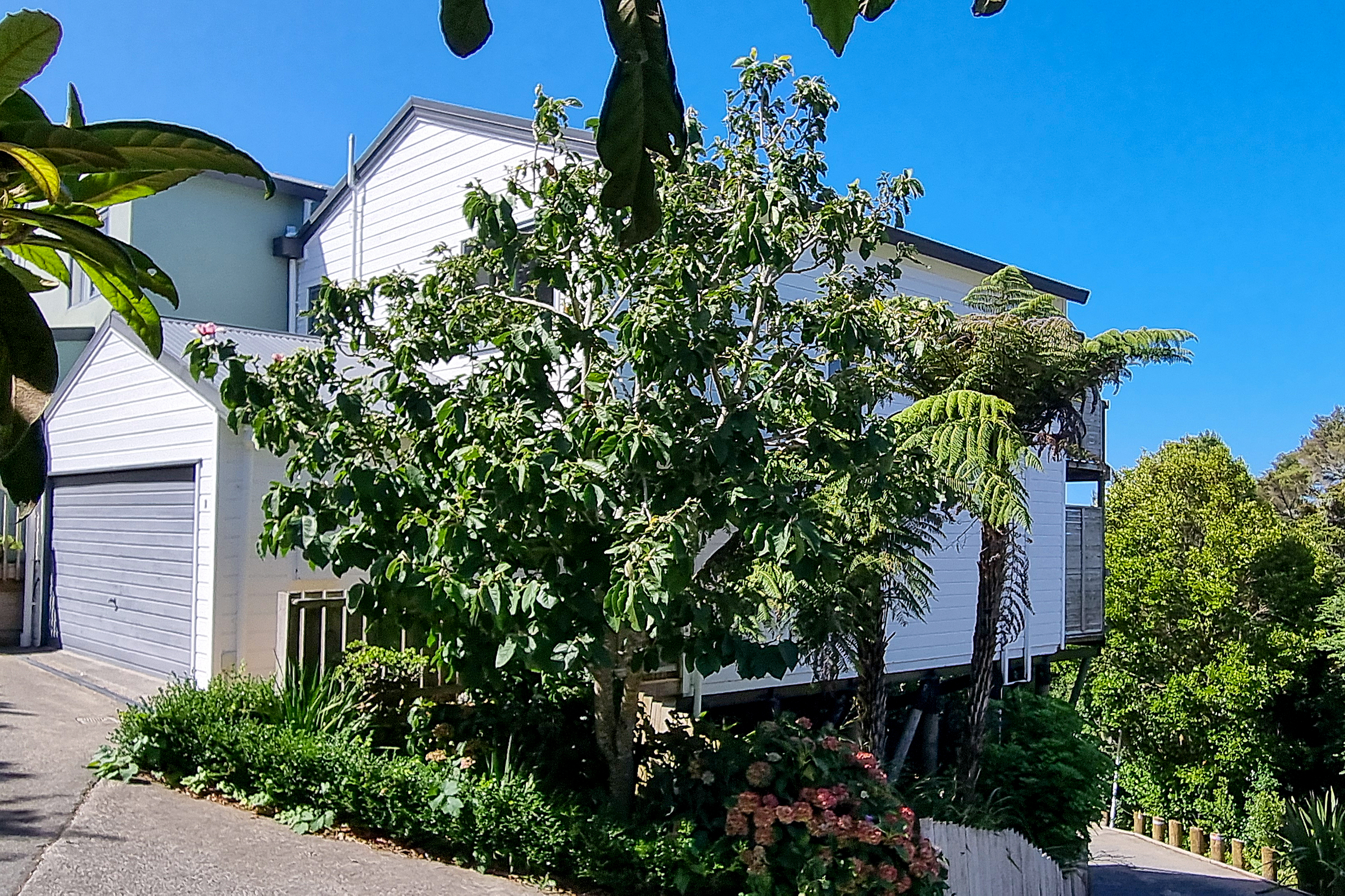 Residential for sale in North Shore City, 6/61A Birkdale Road, Birkdale, 140 m²