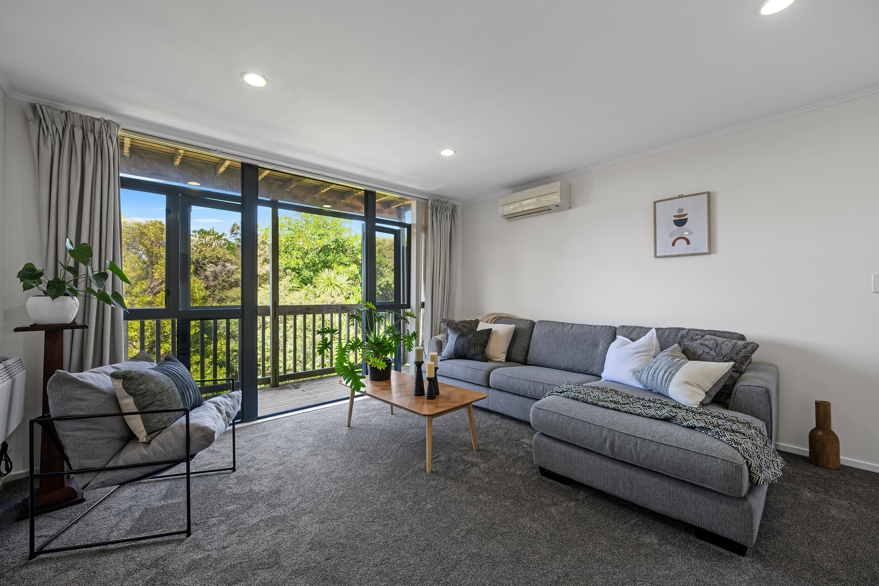 Residential for sale in North Shore City, 6/61A Birkdale Road, Birkdale, 140 m²