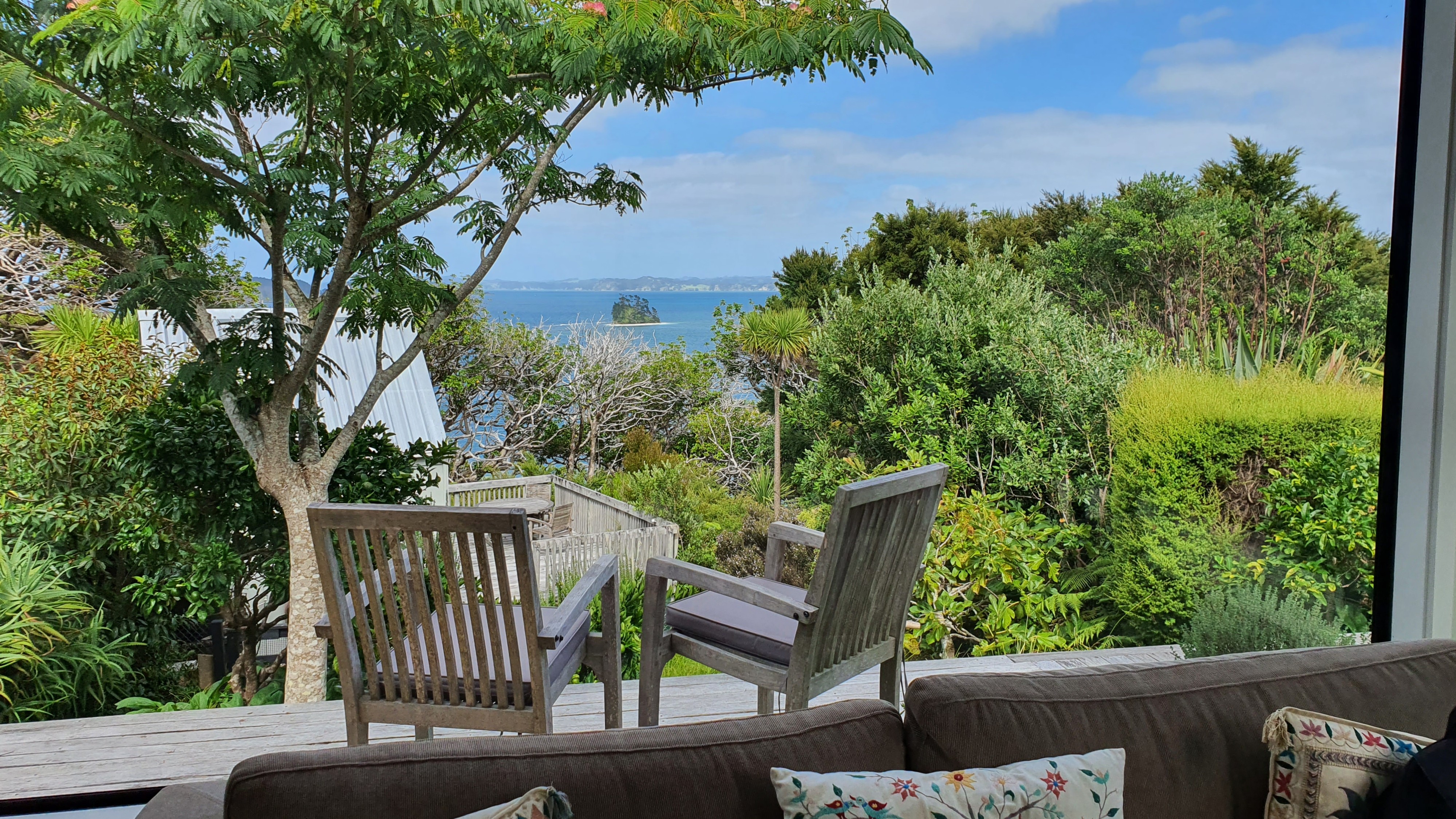 House, Car, Boat - The Ultimate Kawau Escape