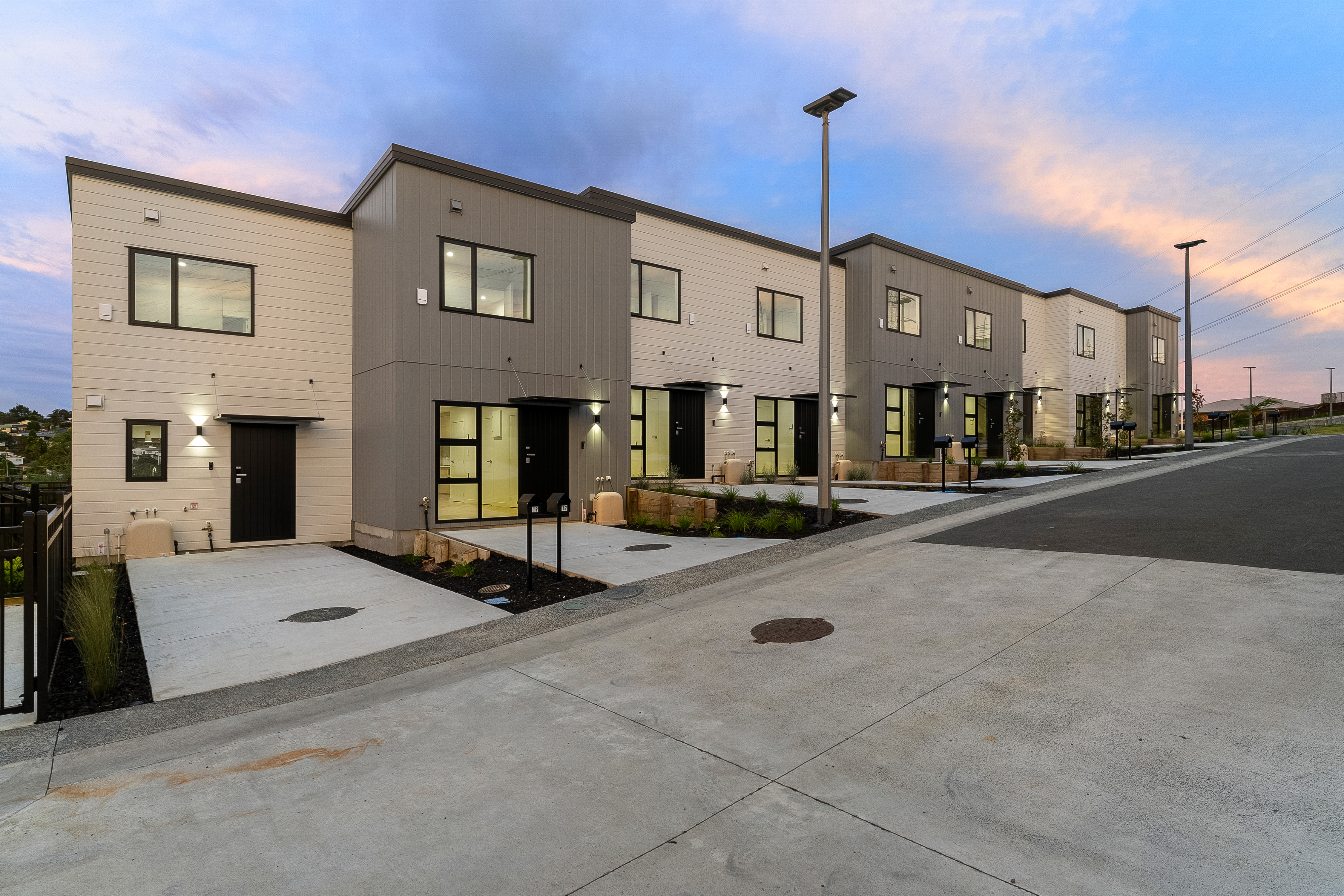 VENDOR MEETS THE MARKET - PRICE REDUCTION