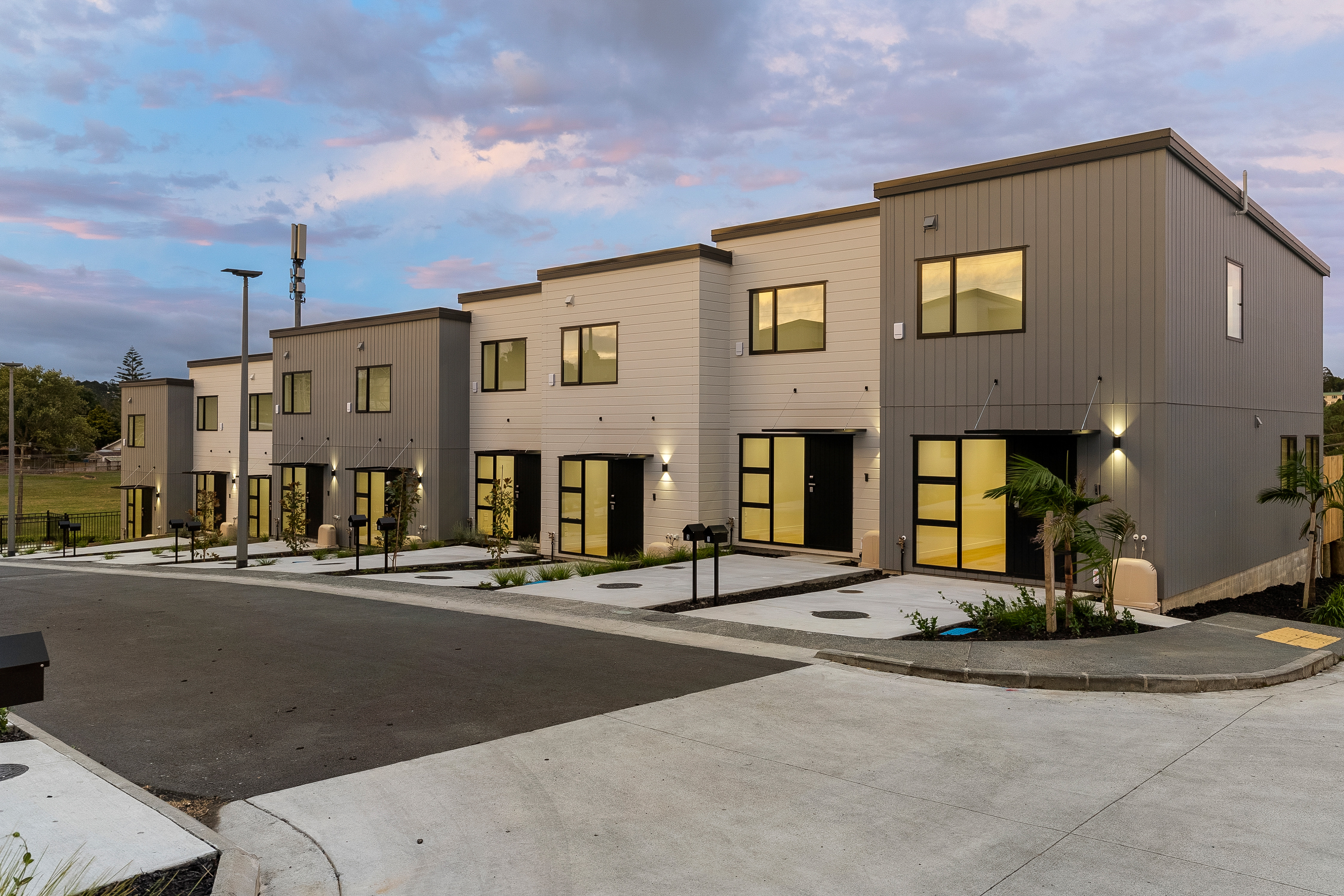 VENDOR MEETS THE MARKET - PRICE REDUCTION
