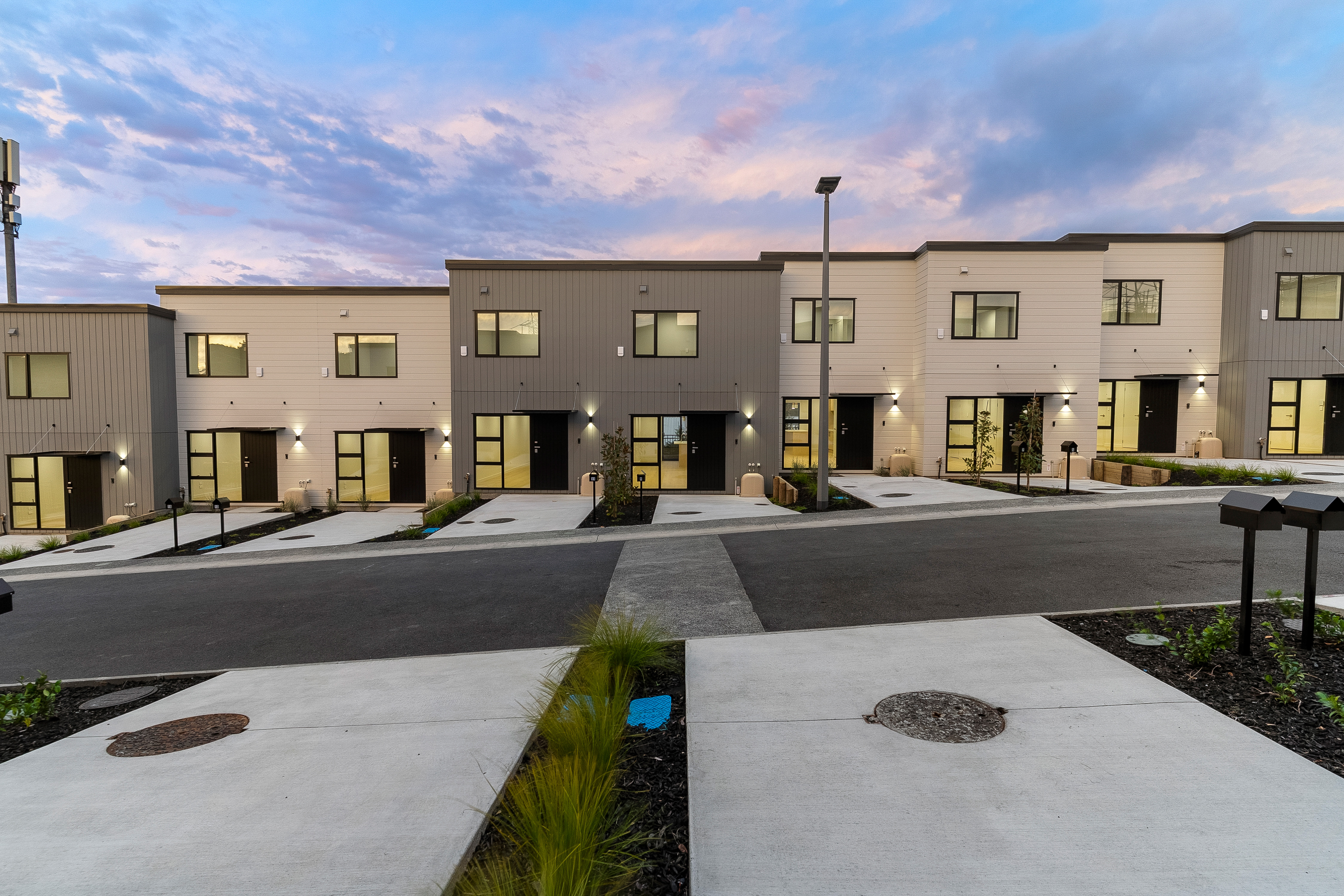 VENDOR MEETS THE MARKET - PRICE REDUCTION